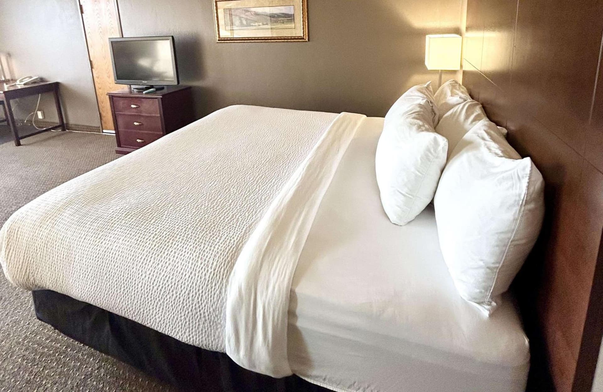 Best Western Plus Kelly Inn gallery photo in Saint Cloud, MN — image 18