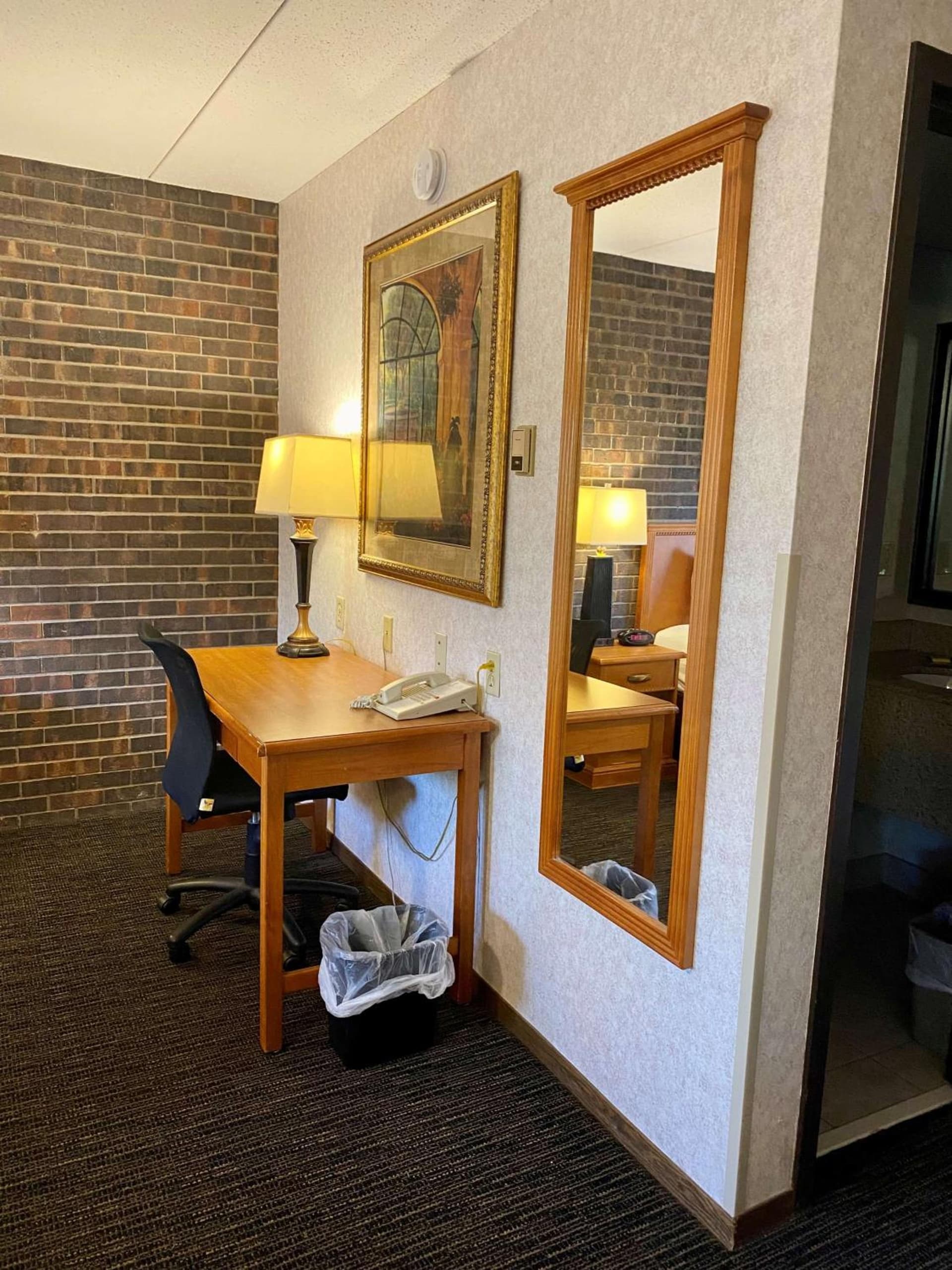 Best Western Plus Kelly Inn gallery photo in Saint Cloud, MN — image 19