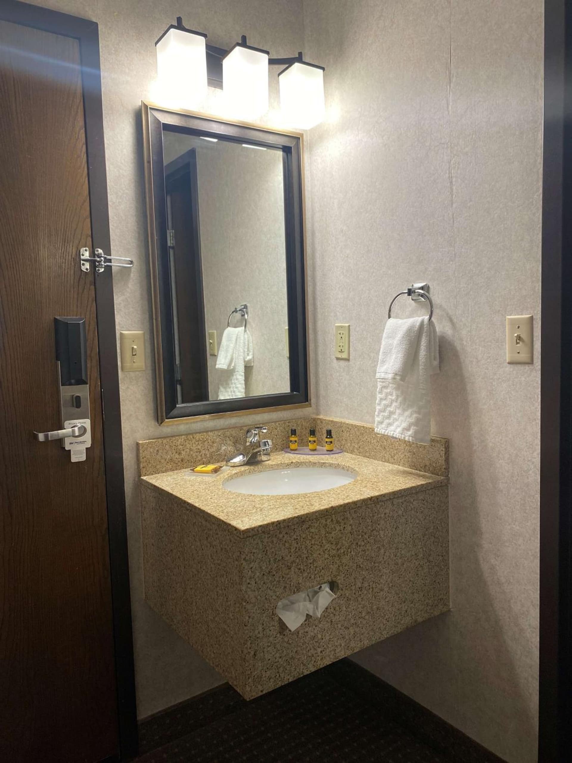 Best Western Plus Kelly Inn gallery photo in Saint Cloud, MN — image 68