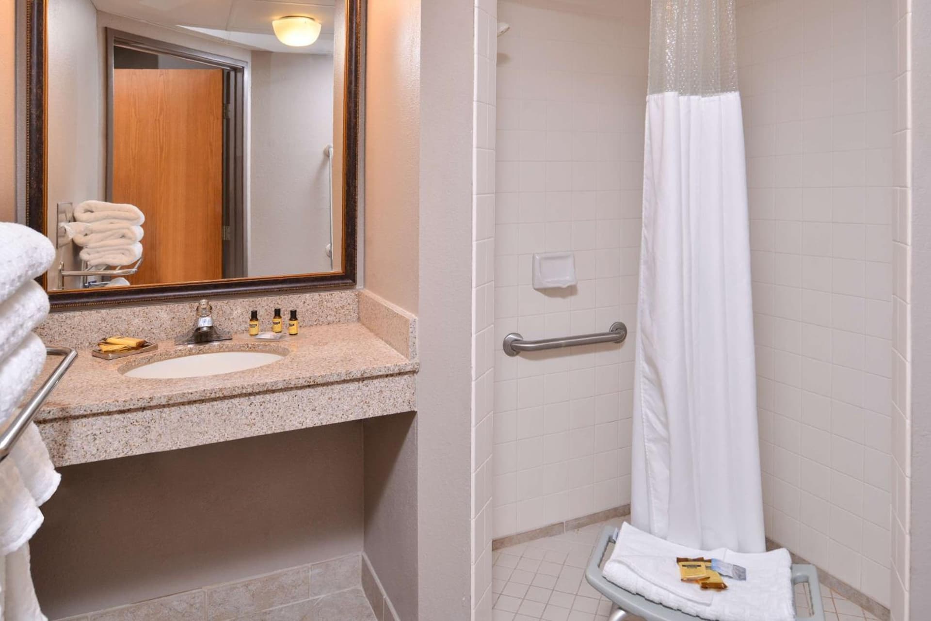 Best Western Plus Kelly Inn gallery photo in Saint Cloud, MN — image 48