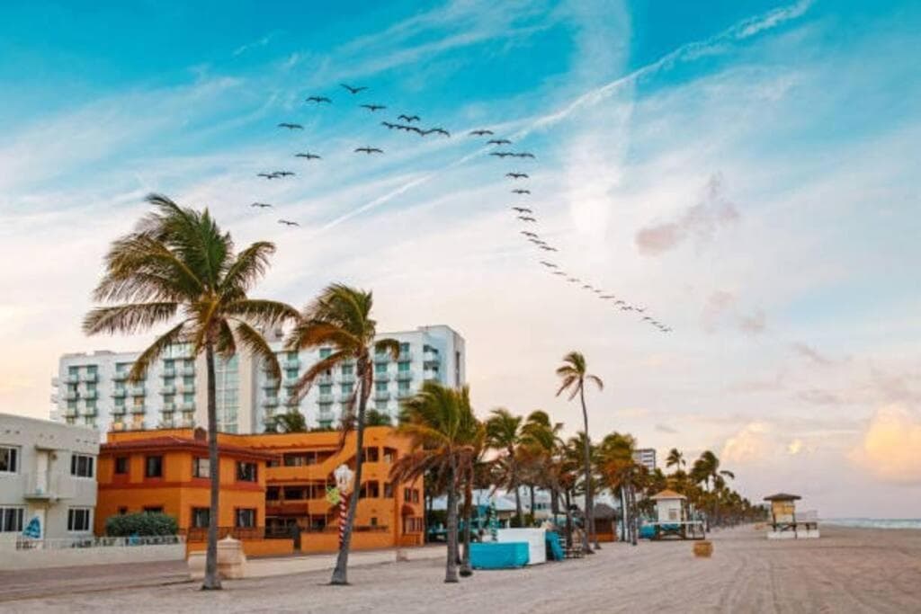 Historic oasis w/pool, cabana & arcade, near beach featured exterior or lobby in Hollywood, FL — similar hotel