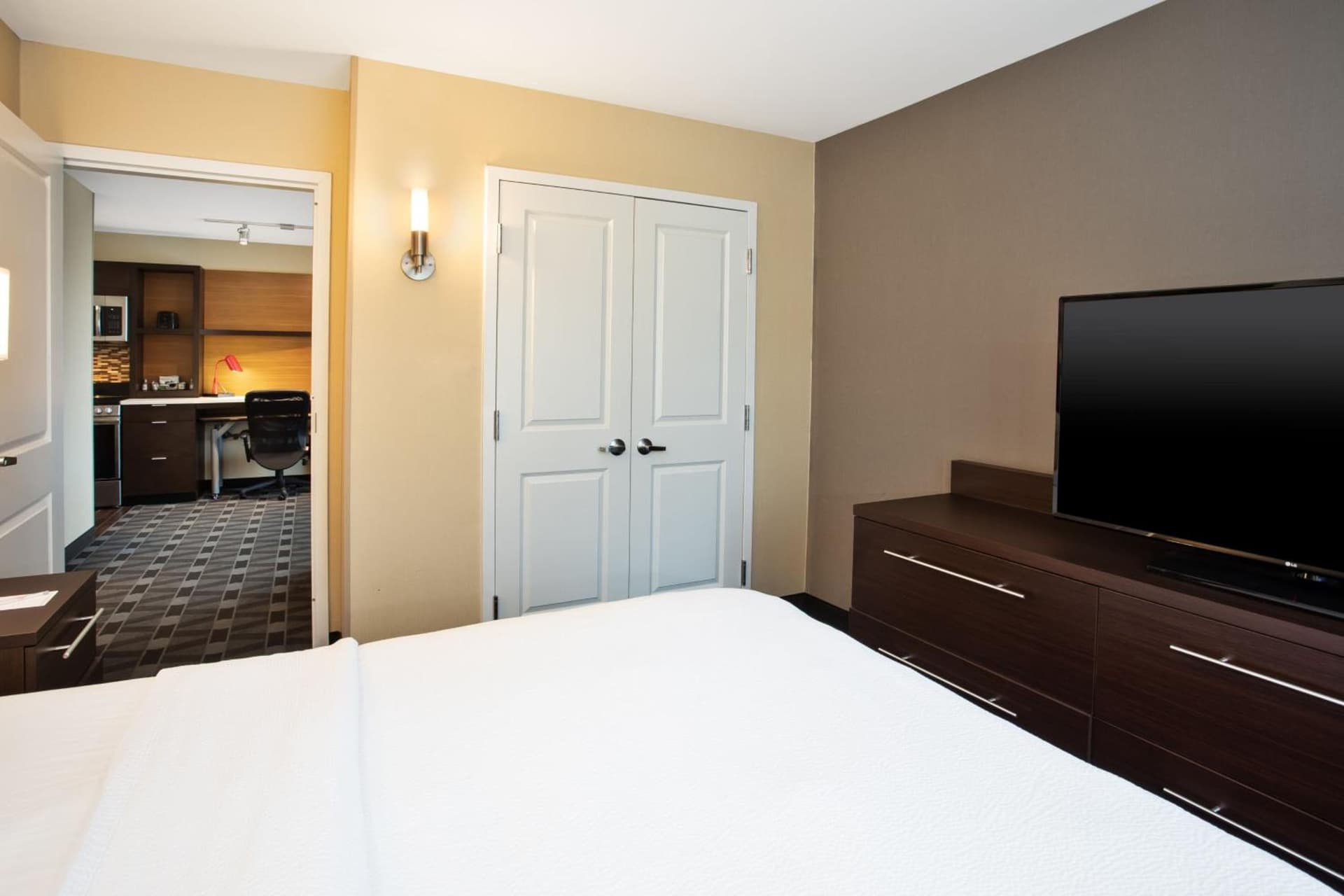 TownePlace Suites by Marriott Detroit Belleville gallery photo in Belleville, MI — image 22