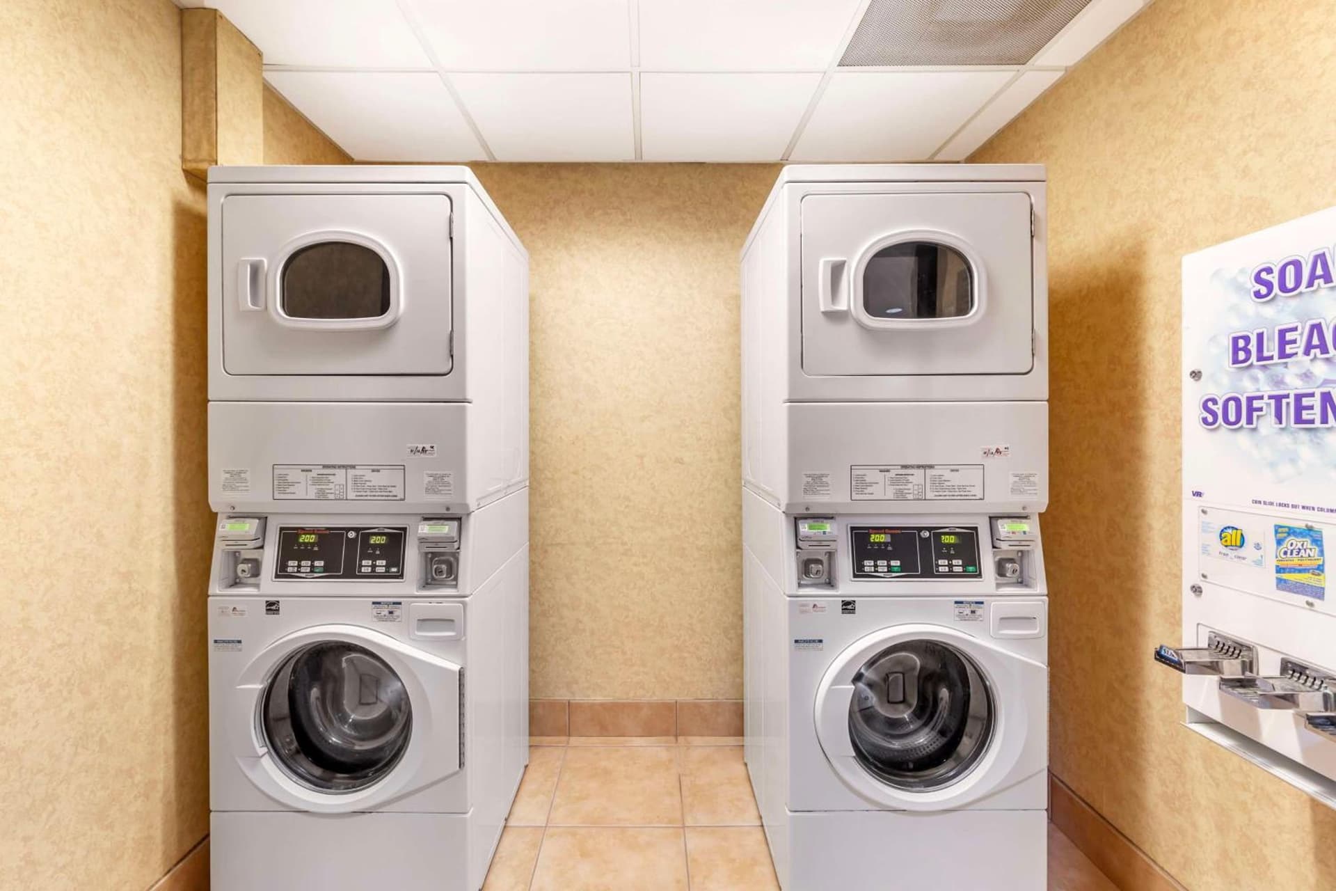 Best Western Plus Kendall Hotel & Suites interior in Kendall, FL — gallery photo 2