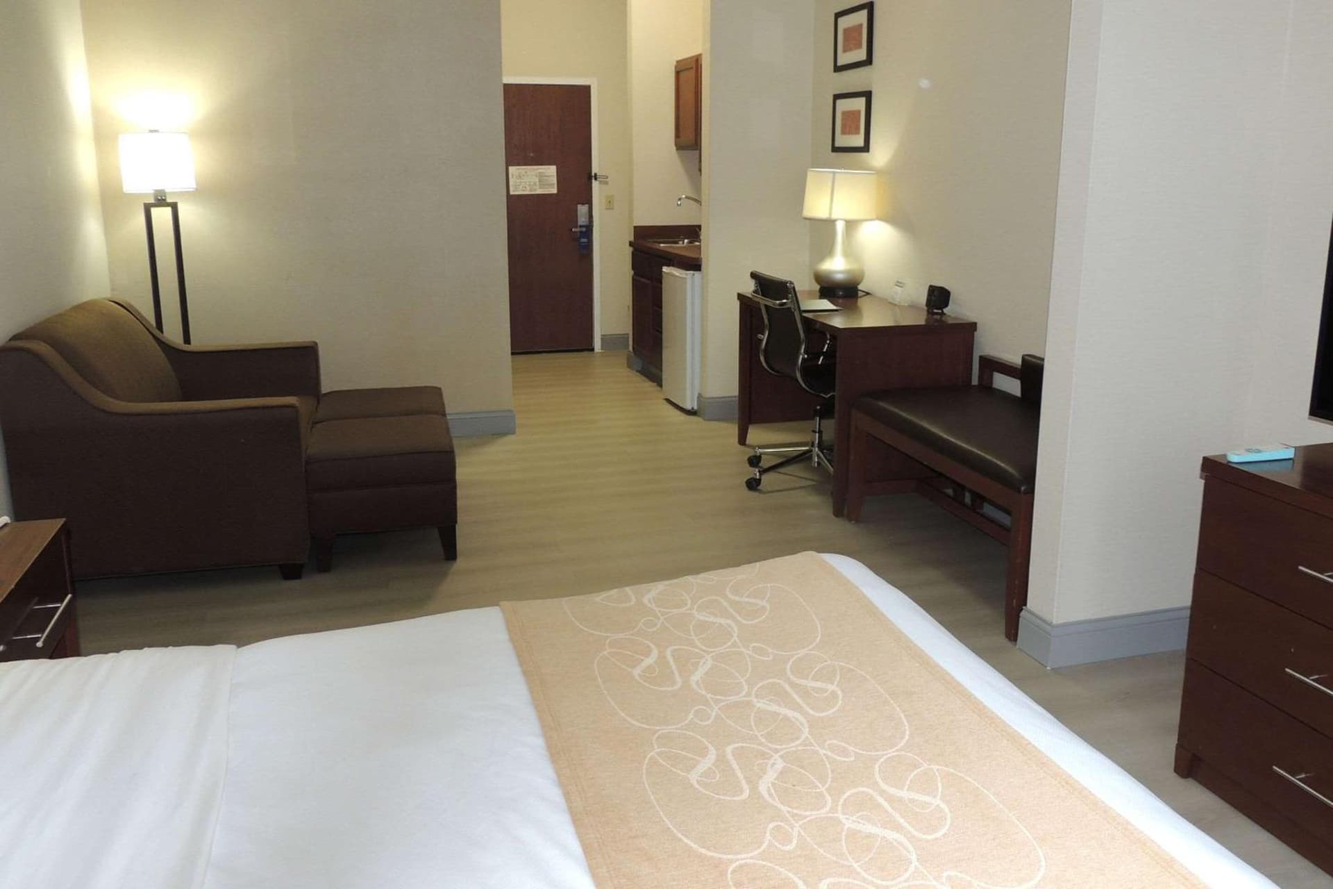 Comfort Suites Twinsburg gallery photo in Twinsburg, OH — image 6