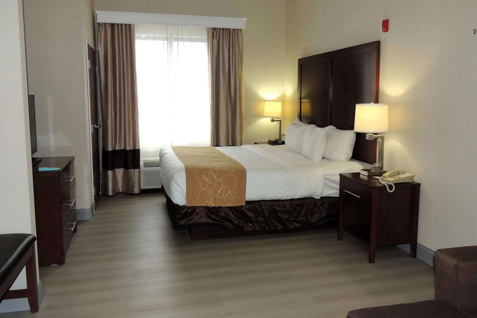 Comfort Suites Twinsburg gallery photo in Twinsburg, OH — image 58