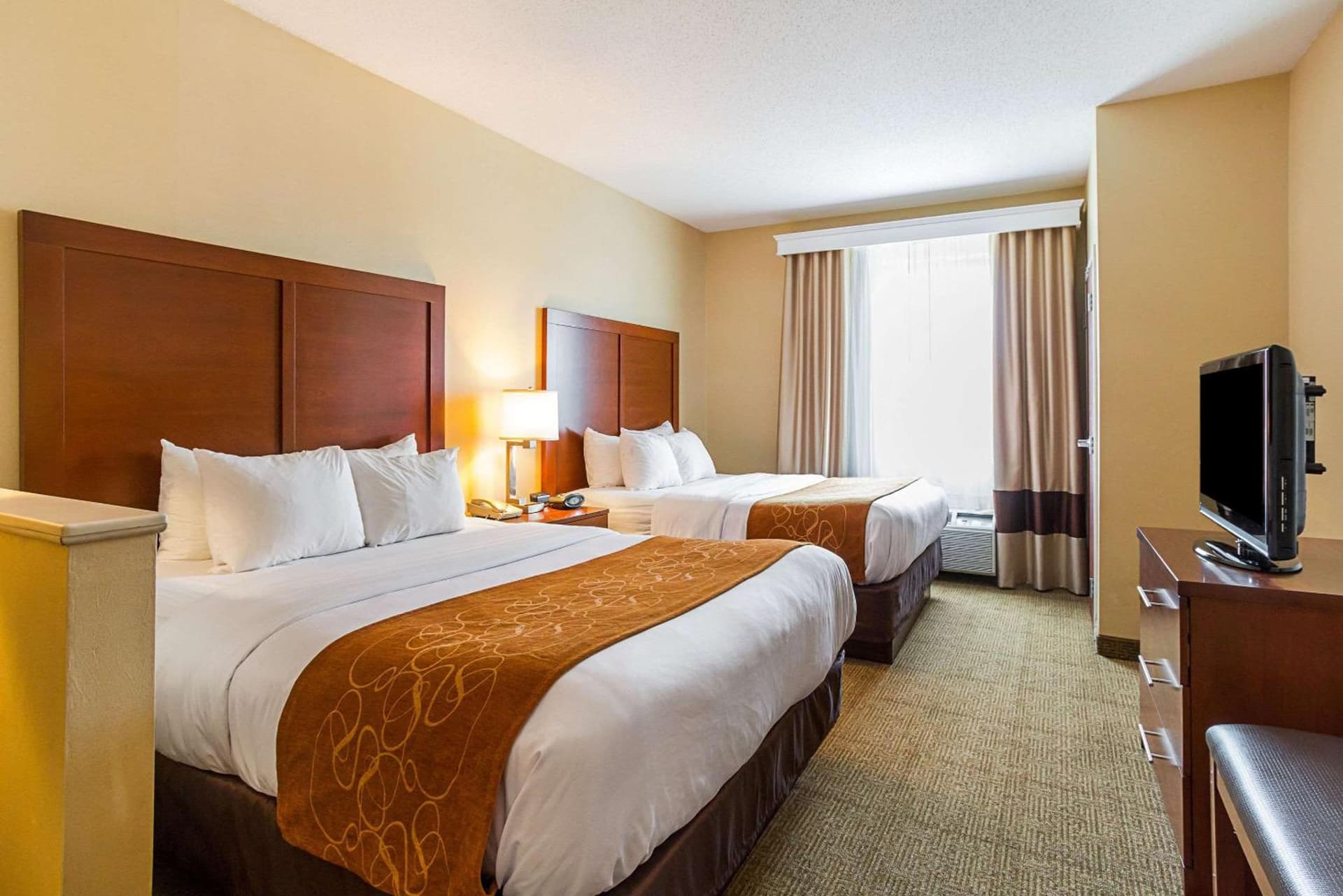 Comfort Suites Twinsburg gallery photo in Twinsburg, OH — image 4