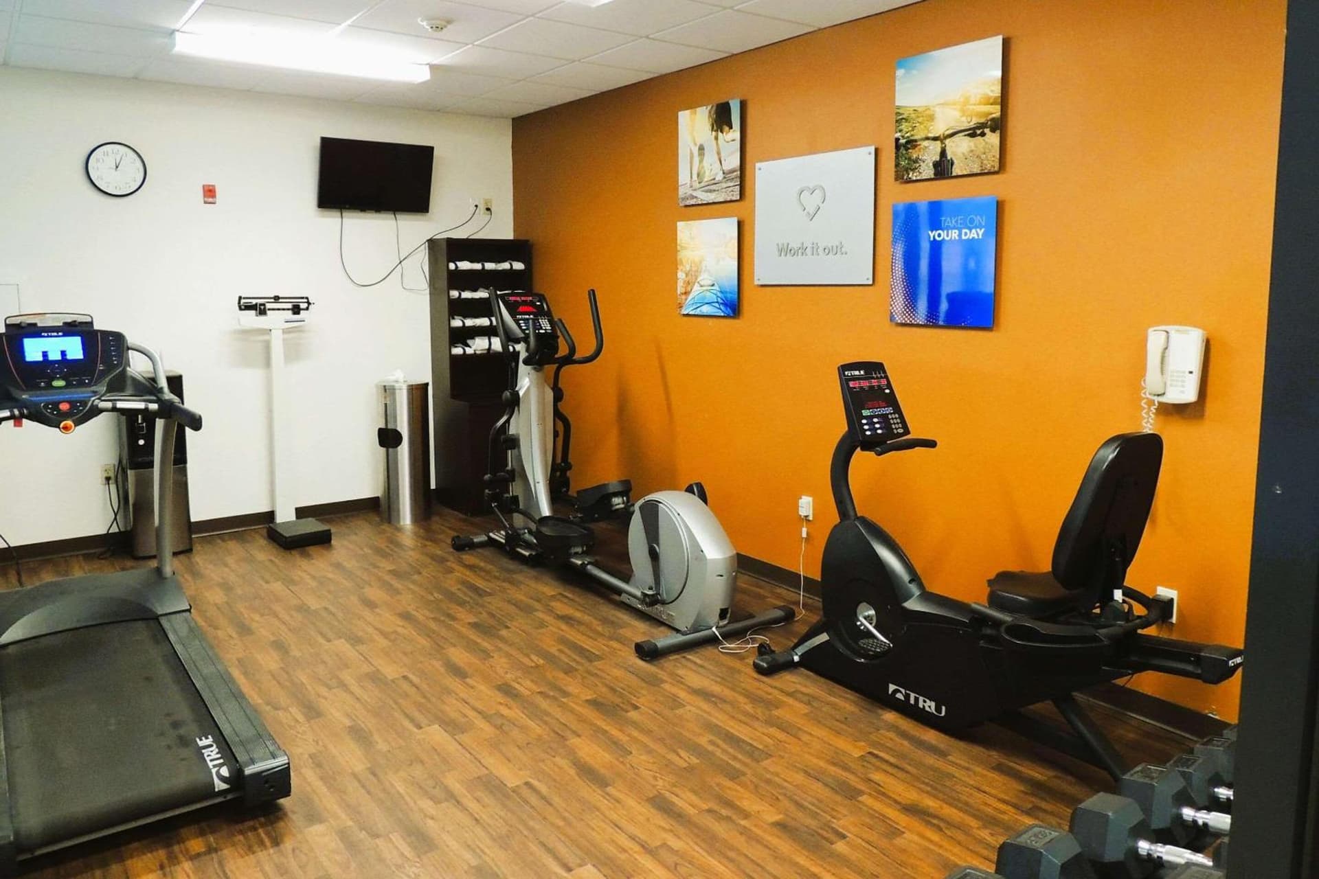 Comfort Suites Twinsburg gallery photo in Twinsburg, OH — image 32