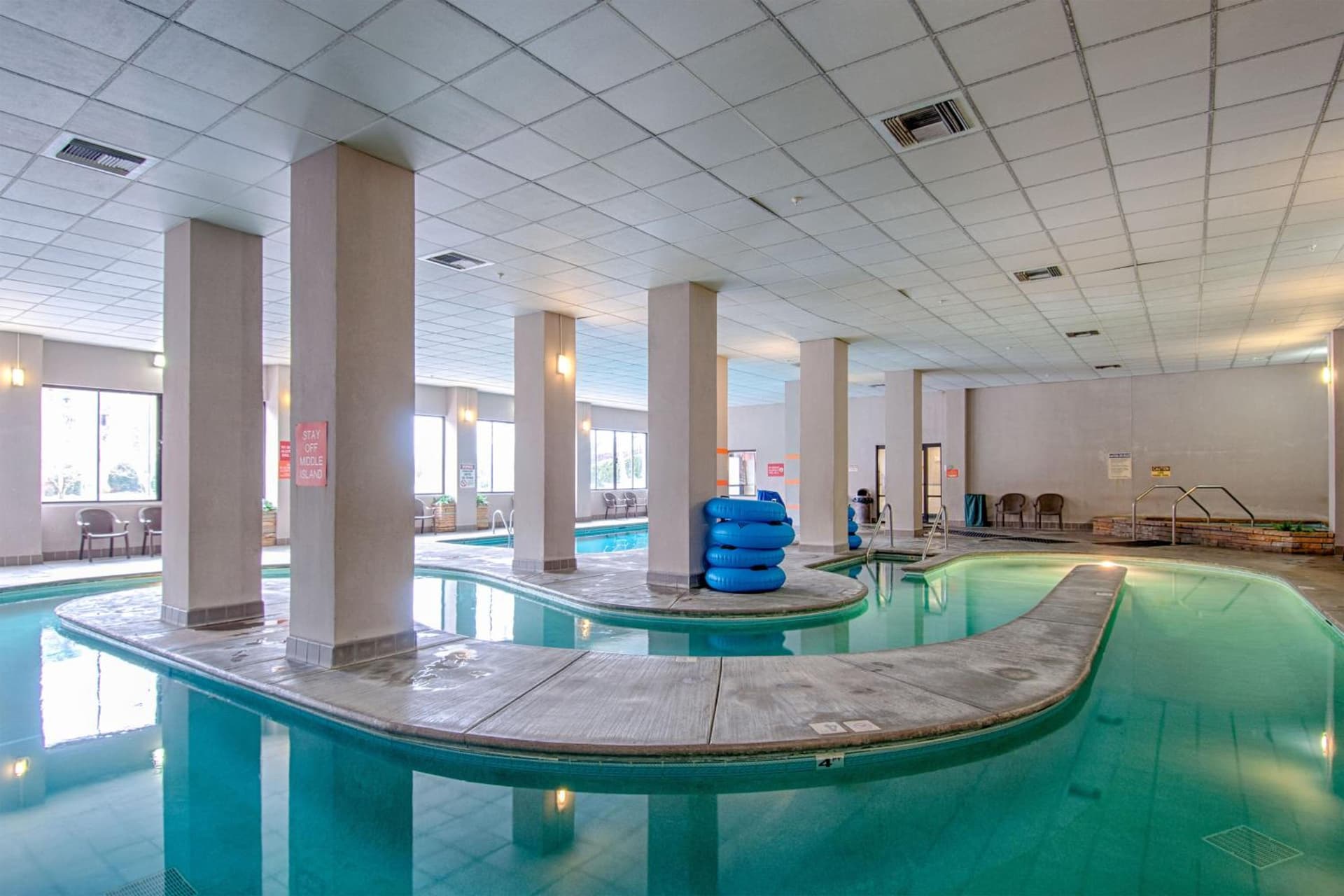 Park Tower Inn property views in Pigeon Forge, TN — gallery photo 3