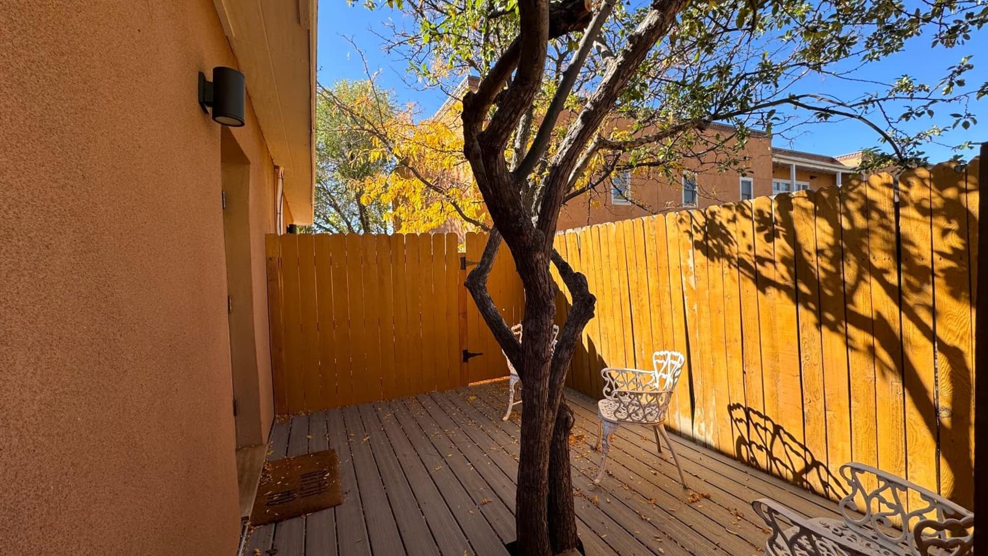 The Parador Farmhand 1 Downtown gallery photo in Santa Fe, NM — image 74
