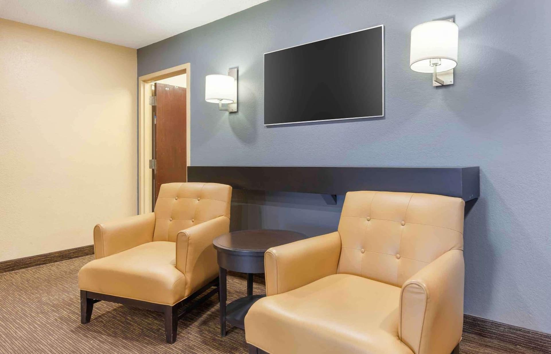 Extended Stay America Select Suites - Appleton - Fox Cities gallery photo in Appleton, WI — image 13