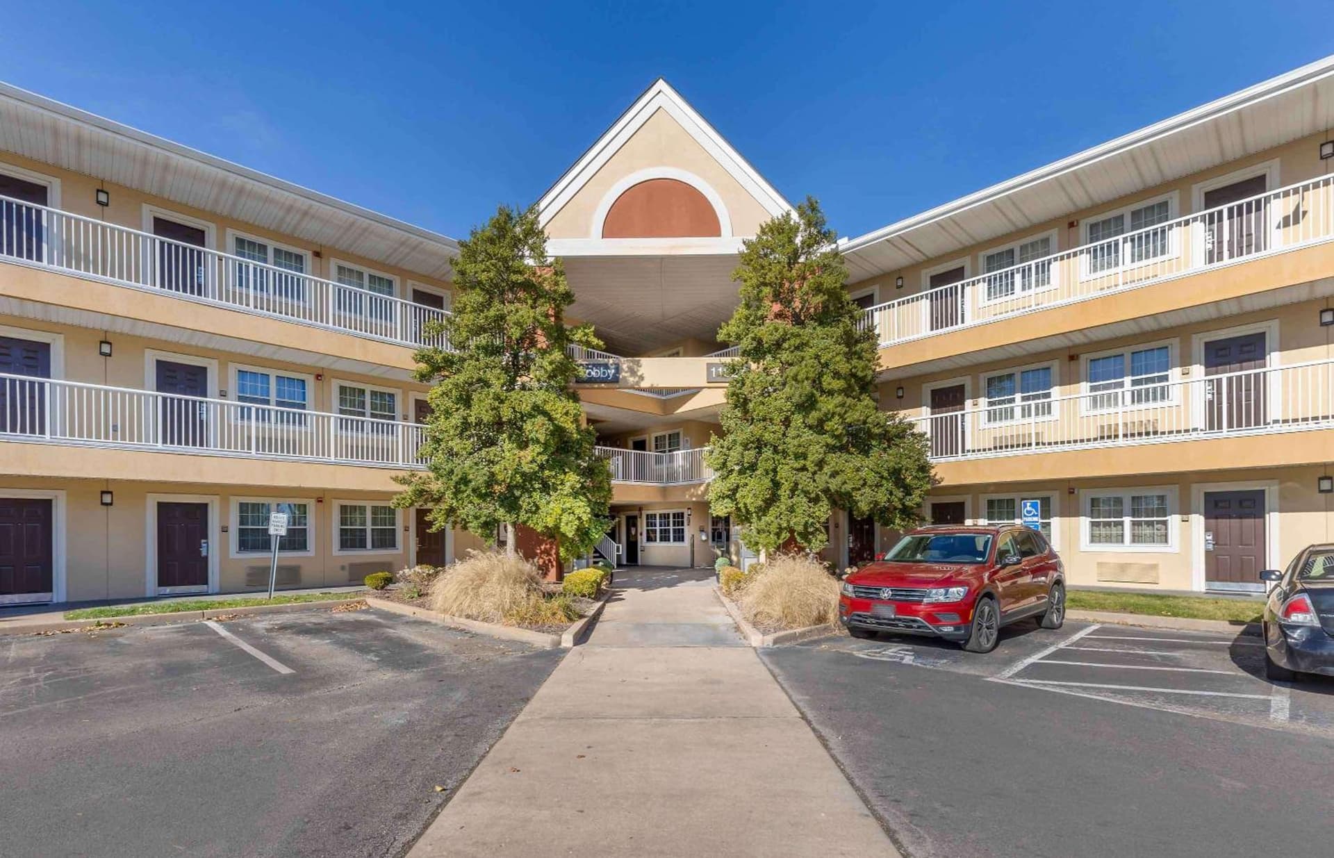 Extended Stay America Suites - St Louis - Westport - E Lackland Rd featured exterior or lobby in Maryland Heights, MO — similar hotel