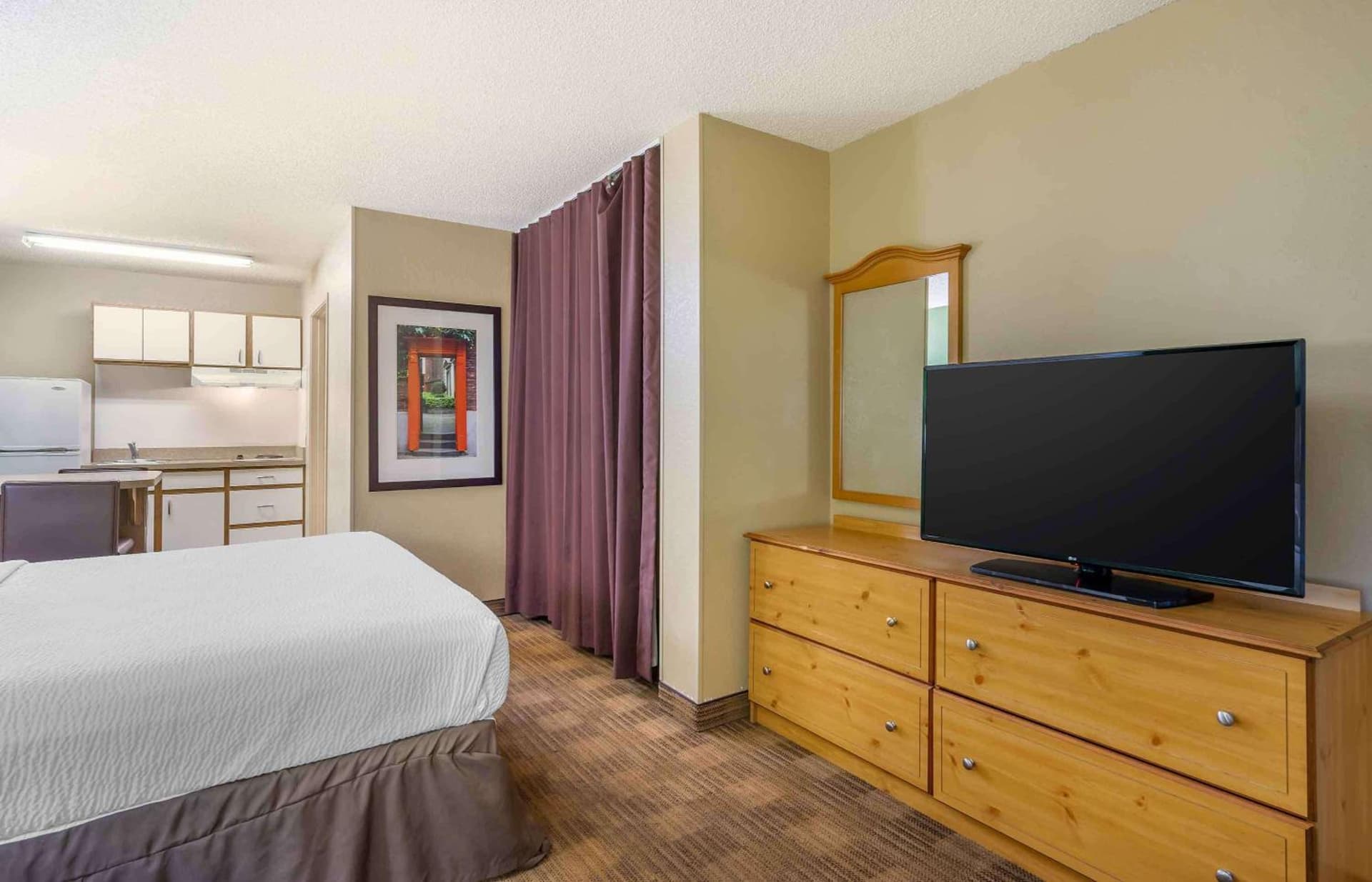 Extended Stay America Select Suites - Tampa - Brandon gallery photo in Brandon, FL — image 47