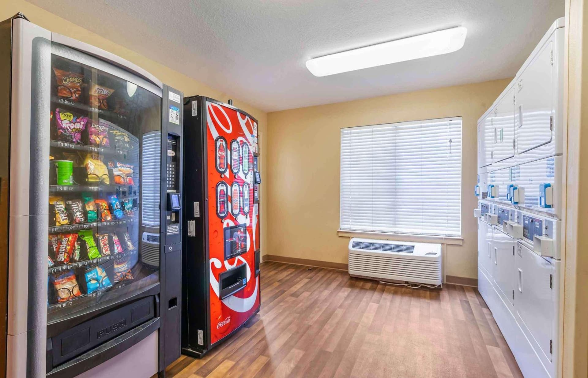 Extended Stay America Select Suites - Tampa - Brandon gallery photo in Brandon, FL — image 50