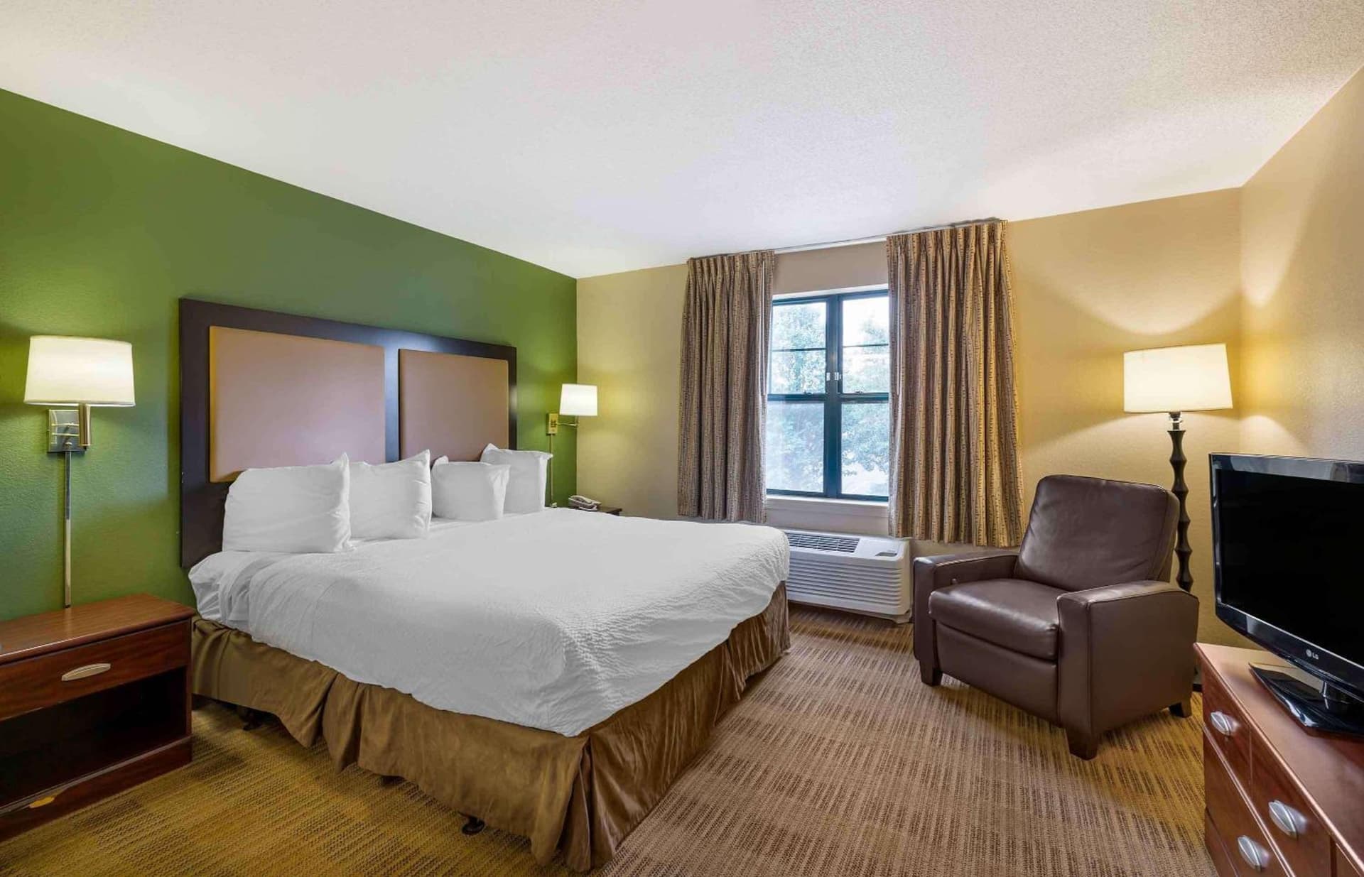 Extended Stay America Suites - Sacramento - Vacaville gallery photo in Vacaville, CA — image 12