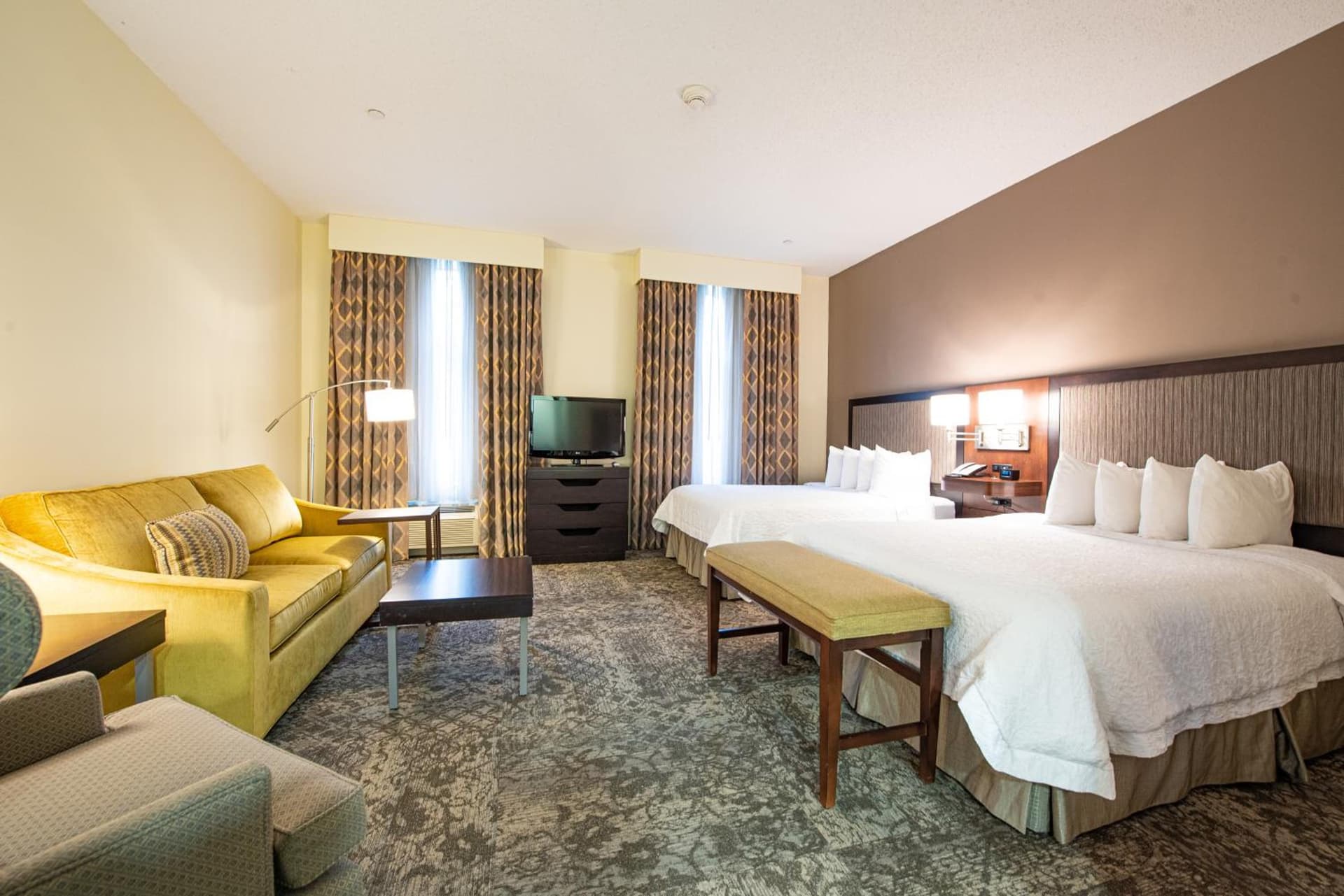 Hampton Inn & Suites By Hilton - Rockville Centre gallery photo in Rockville Centre, NY — image 47