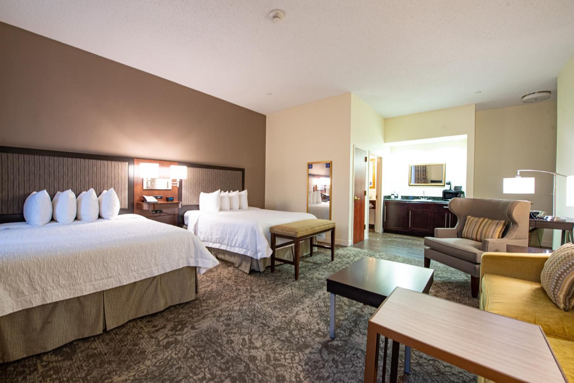Hampton Inn & Suites By Hilton - Rockville Centre gallery photo in Rockville Centre, NY — image 57