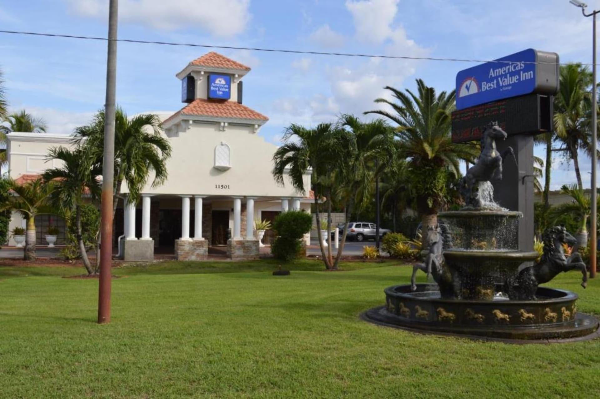 Americas Best Value Inn Fort Myers gallery photo in Fort Myers, FL — image 12