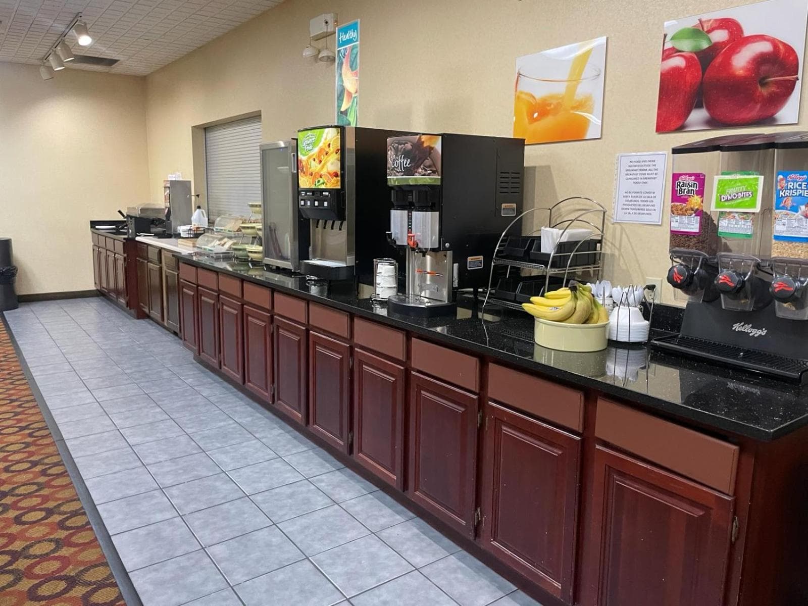 Wilkes-Barre Inn & Suites gallery photo in Wilkes-Barre, PA — image 40