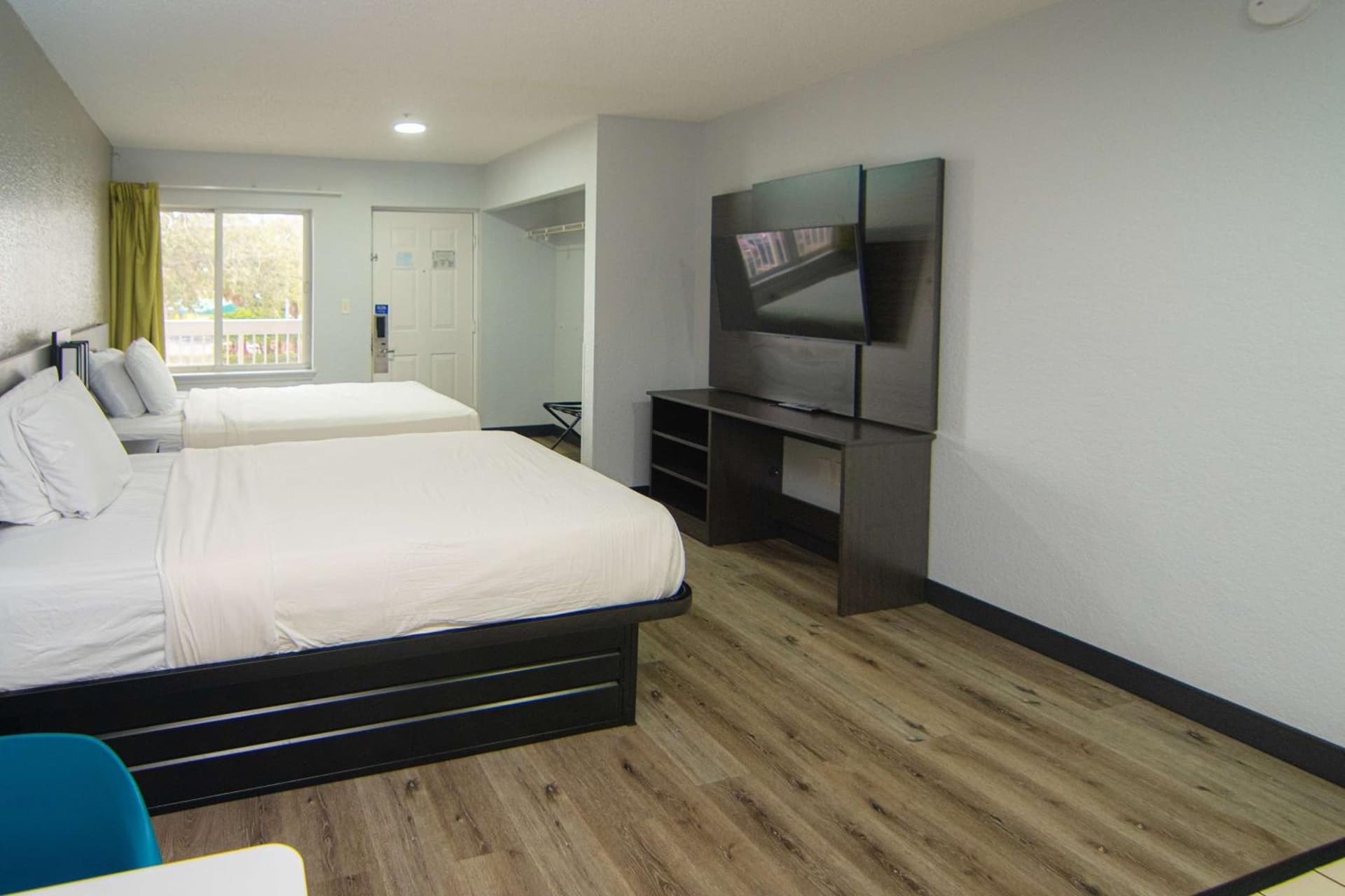Studio 6 Extended Stay - West Palm Beach, FL gallery photo in West Palm Beach, FL — image 43
