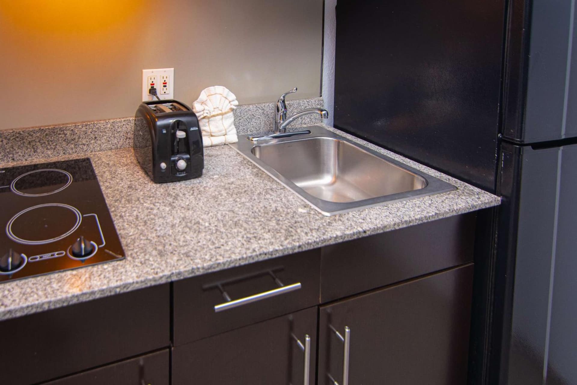 Studio 6 Extended Stay - Coral Springs, FL- Fort Lauderdale gallery photo in Coral Springs, FL — image 14