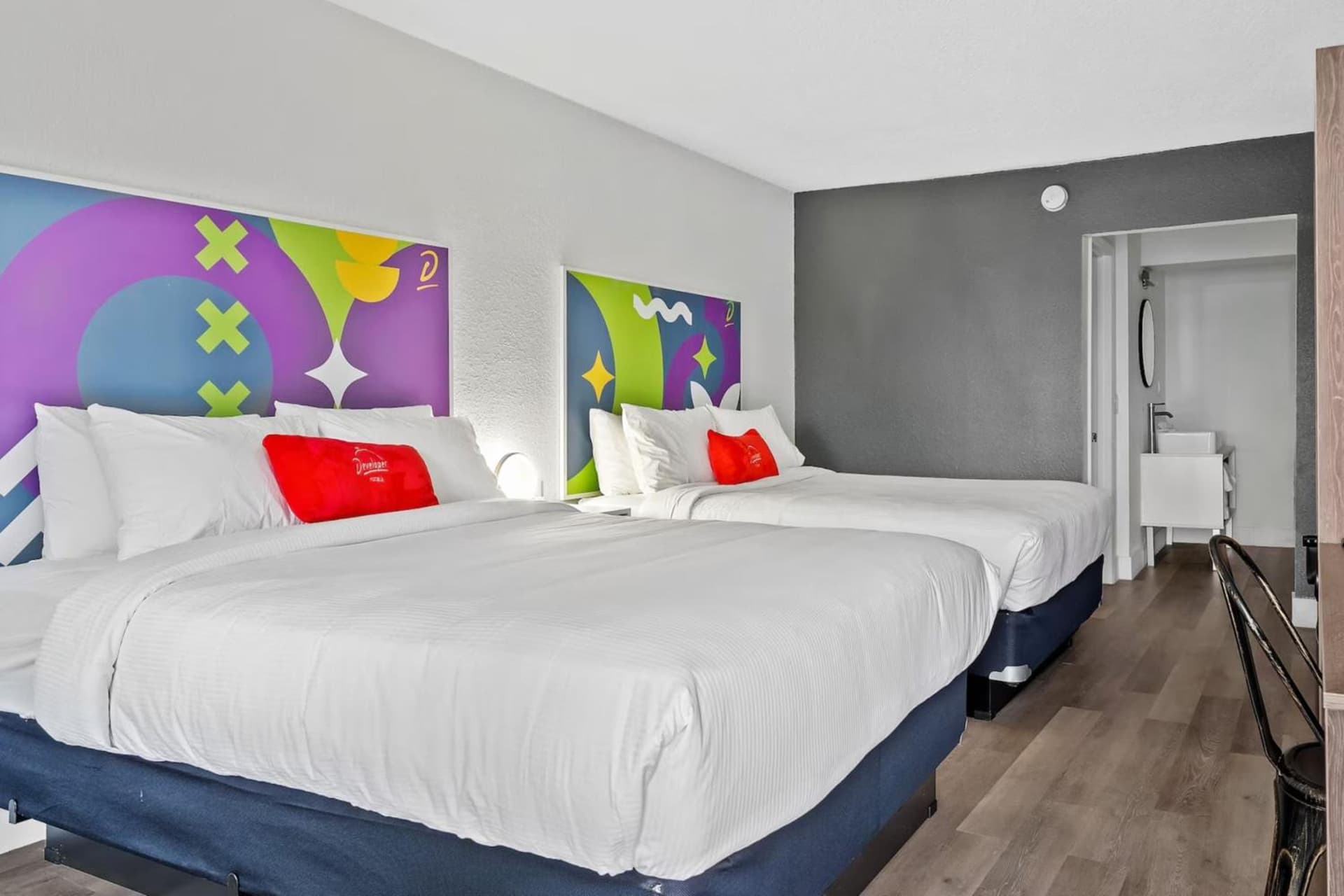 Baymont by Wyndham Jacksonville Airport gallery photo in Jacksonville, FL — image 7