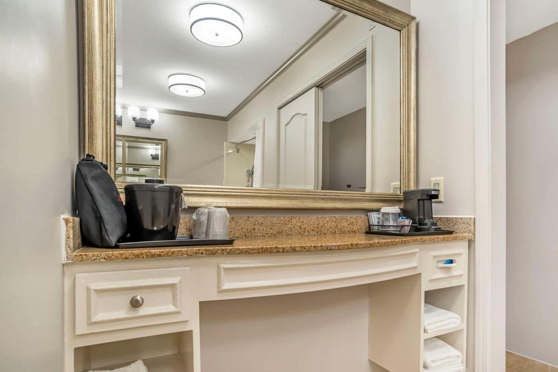 Country Inn & Suites by Radisson, Metairie New Orleans , LA gallery photo in Metairie, LA — image 27