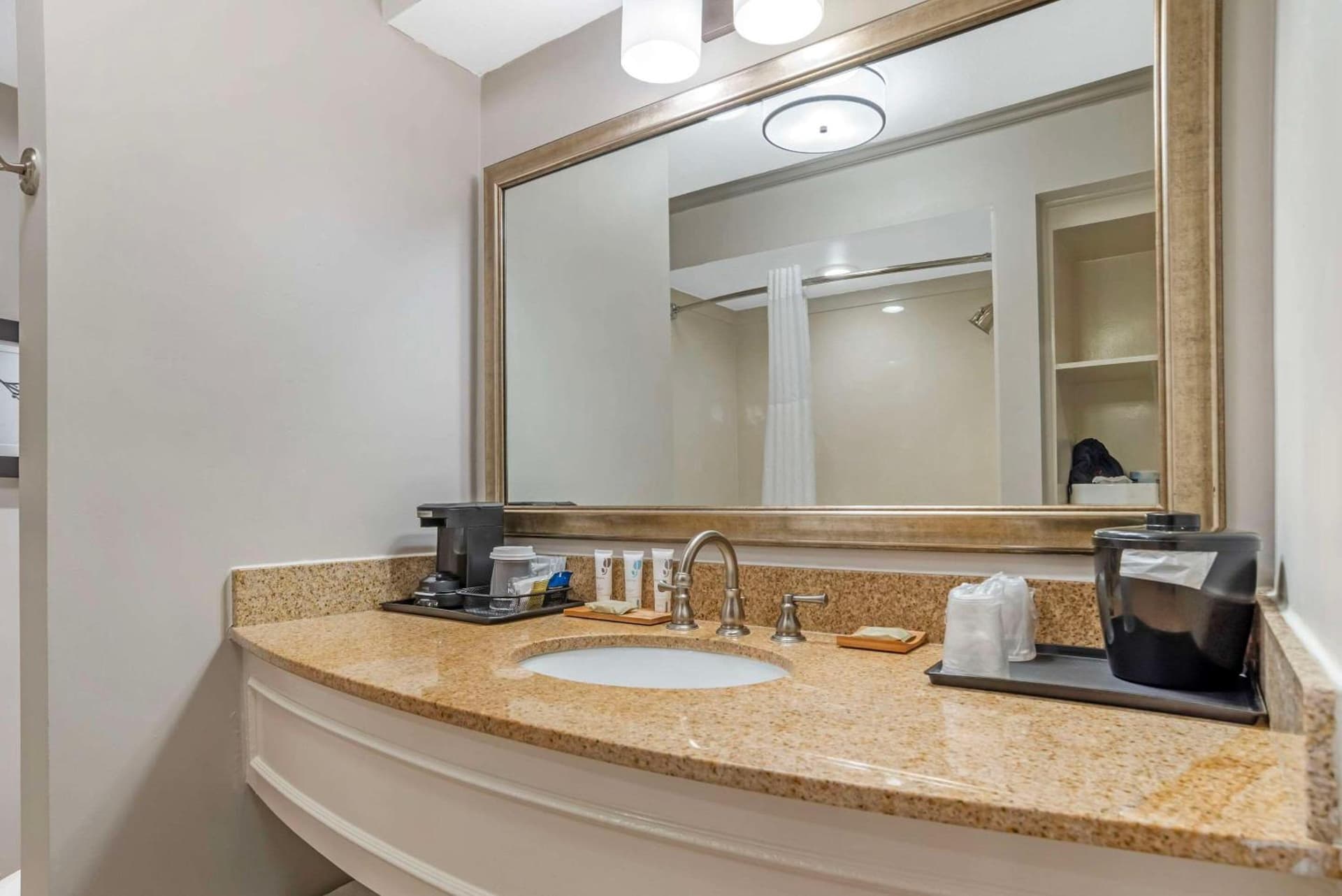 Country Inn & Suites by Radisson, Metairie New Orleans , LA gallery photo in Metairie, LA — image 75