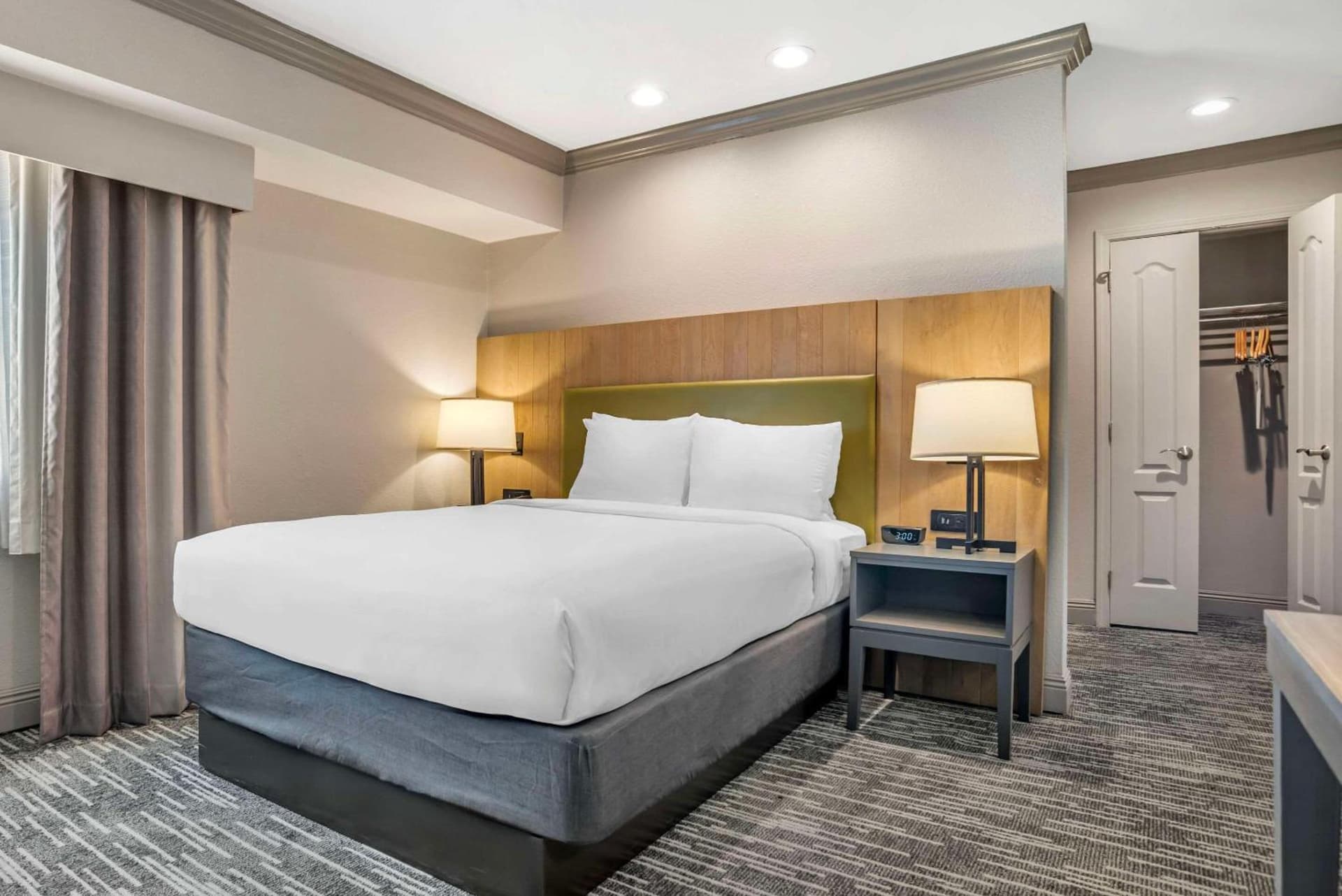 Country Inn & Suites by Radisson, Metairie New Orleans , LA gallery photo in Metairie, LA — image 11