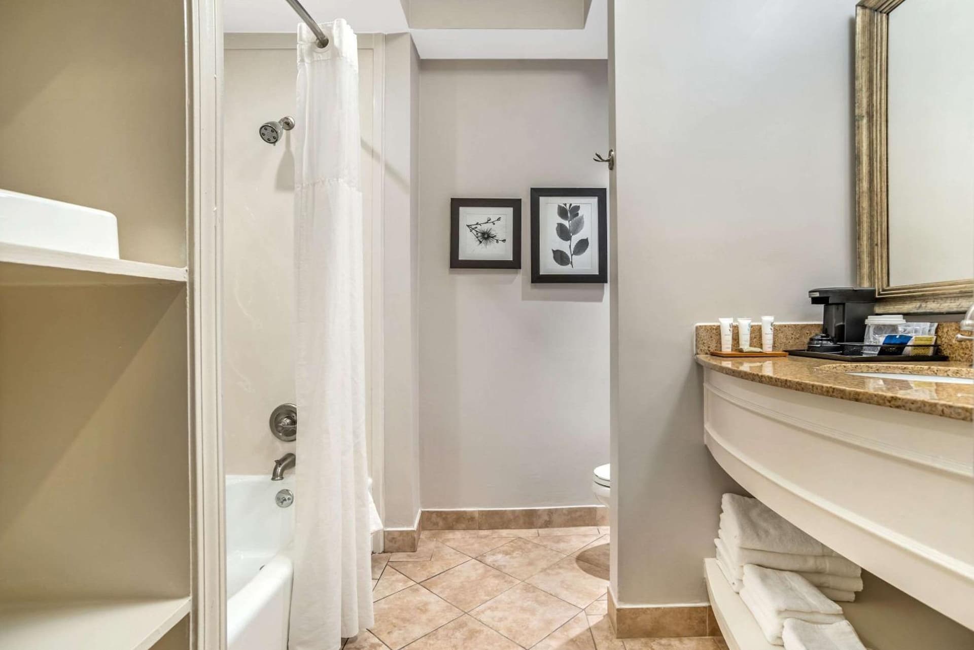 Country Inn & Suites by Radisson, Metairie New Orleans , LA gallery photo in Metairie, LA — image 41