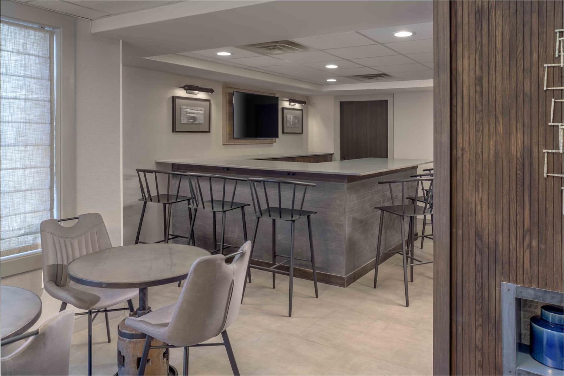 Holiday Inn Express South Burlington - Downtown by IHG gallery photo in Burlington, VT — image 66