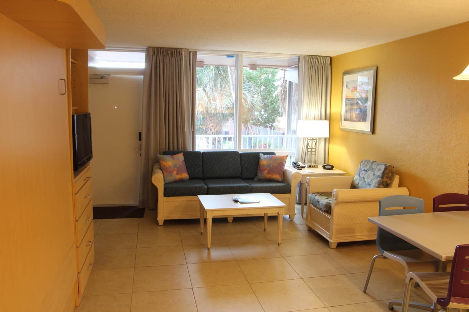 Canada House Pompano Beach gallery photo in Pompano Beach, FL — image 6
