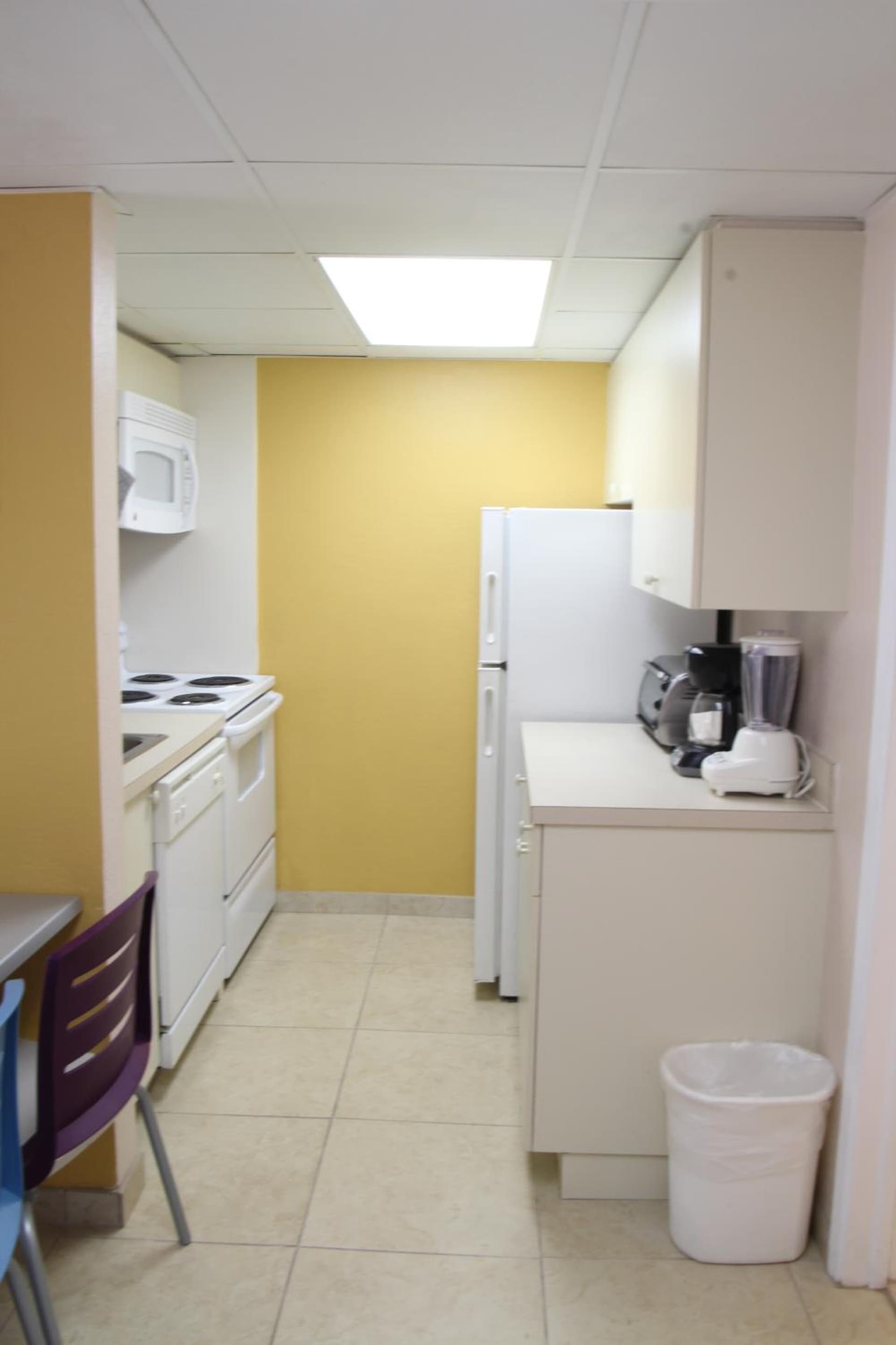 Canada House Pompano Beach gallery photo in Pompano Beach, FL — image 12