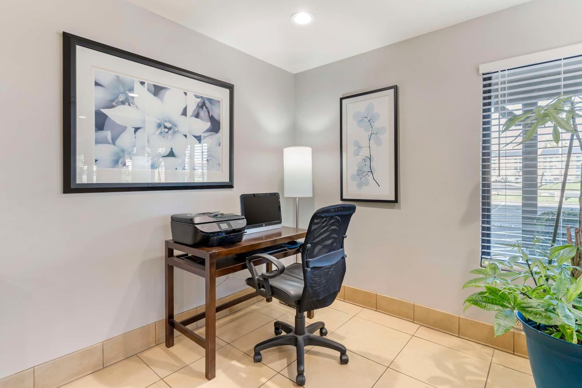 Best Western Cordelia Inn gallery photo in Fairfield, CA — image 18