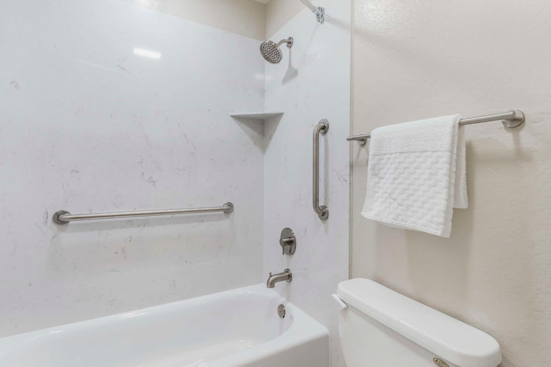 Best Western Cordelia Inn gallery photo in Fairfield, CA — image 12