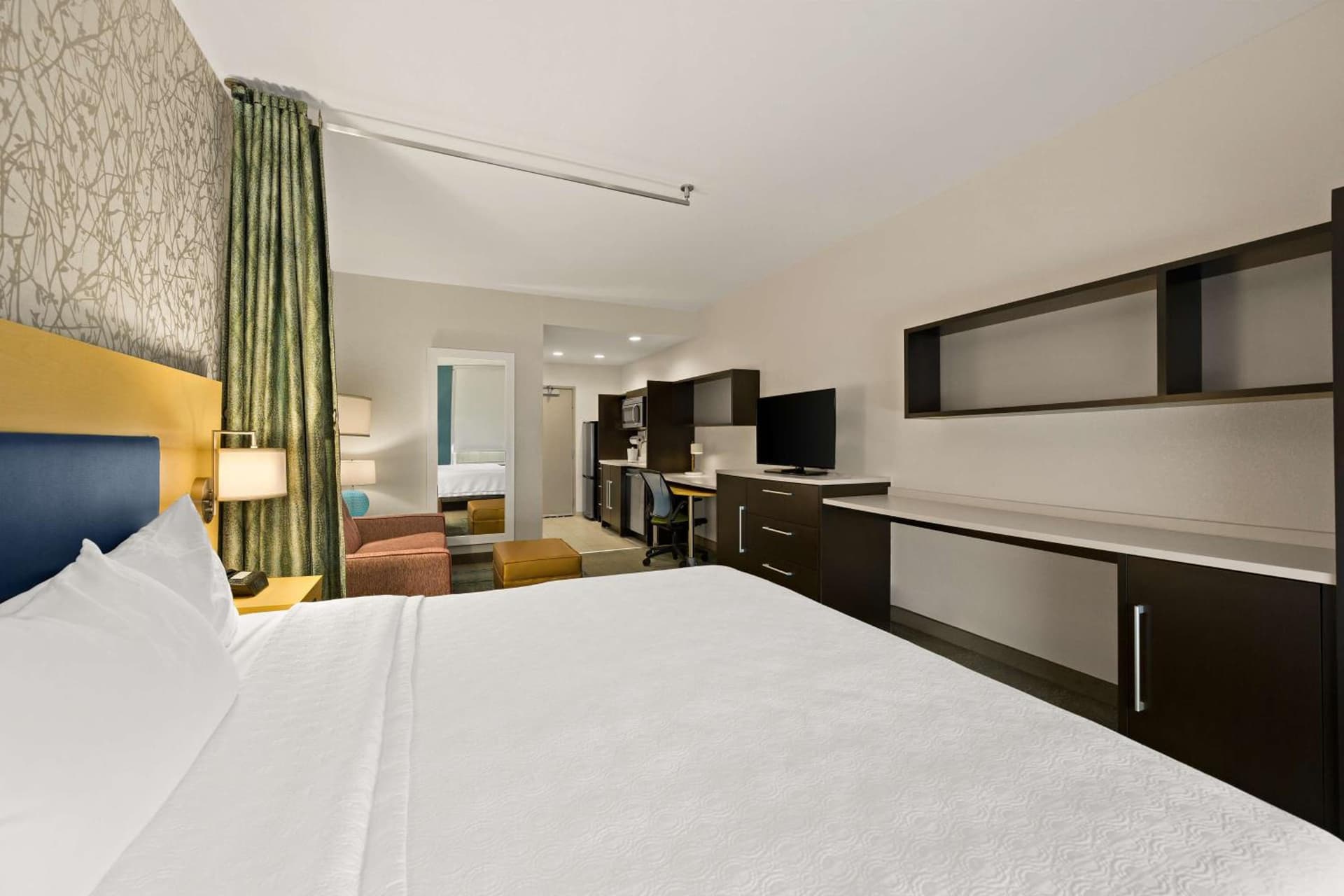 Home2 Suites By Hilton Baytown property views in Baytown, TX — gallery photo 3