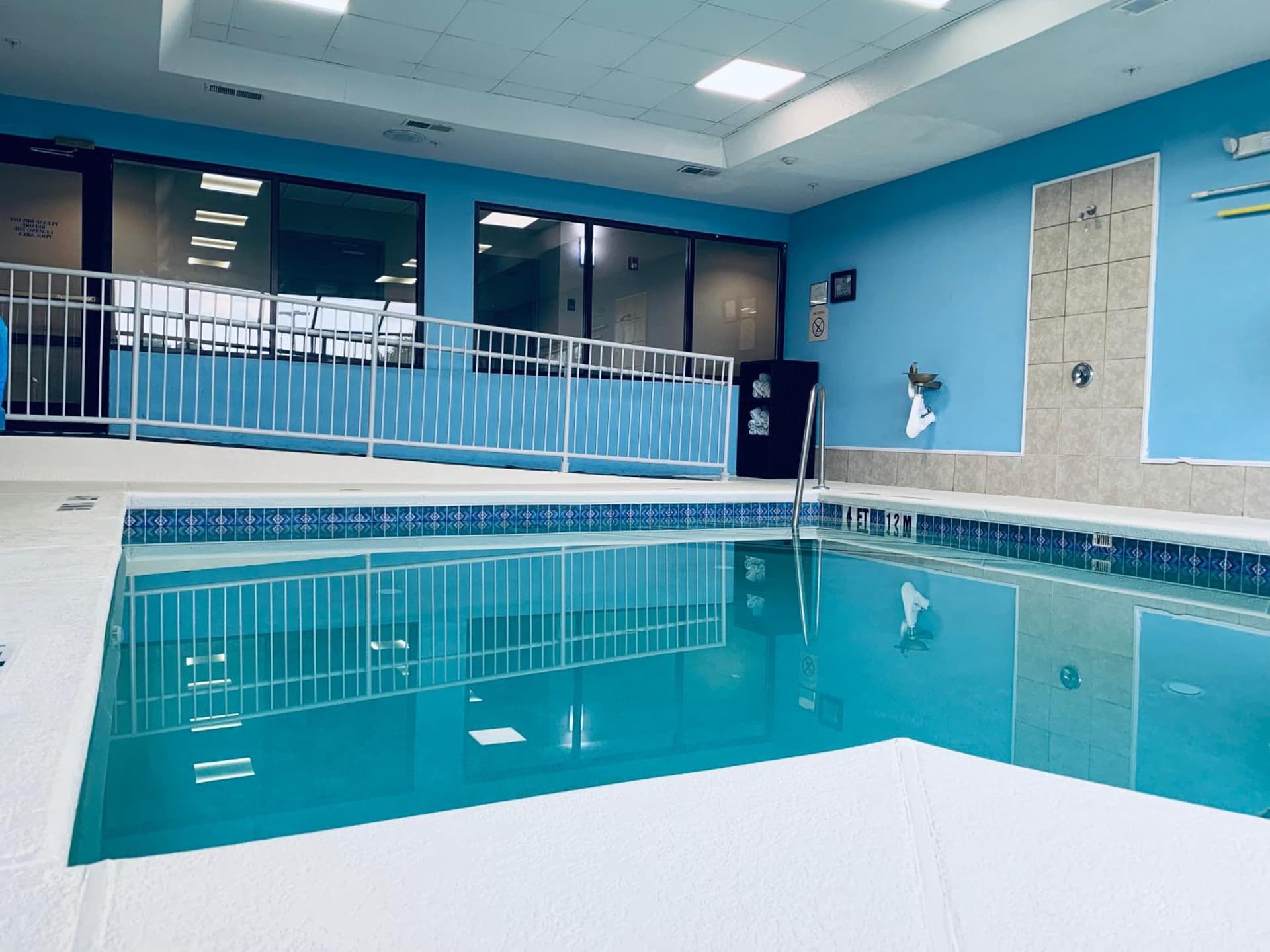 Comfort Inn & Suites Atlanta-Smyrna property views in Atlanta, GA — gallery photo 3