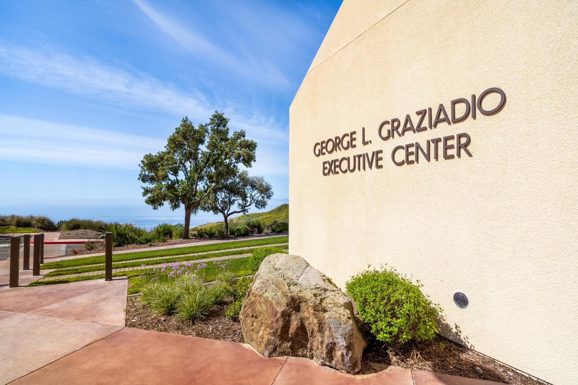 Villa Graziadio Executive Center at Pepperdine University interior in Malibu, CA — gallery photo 2