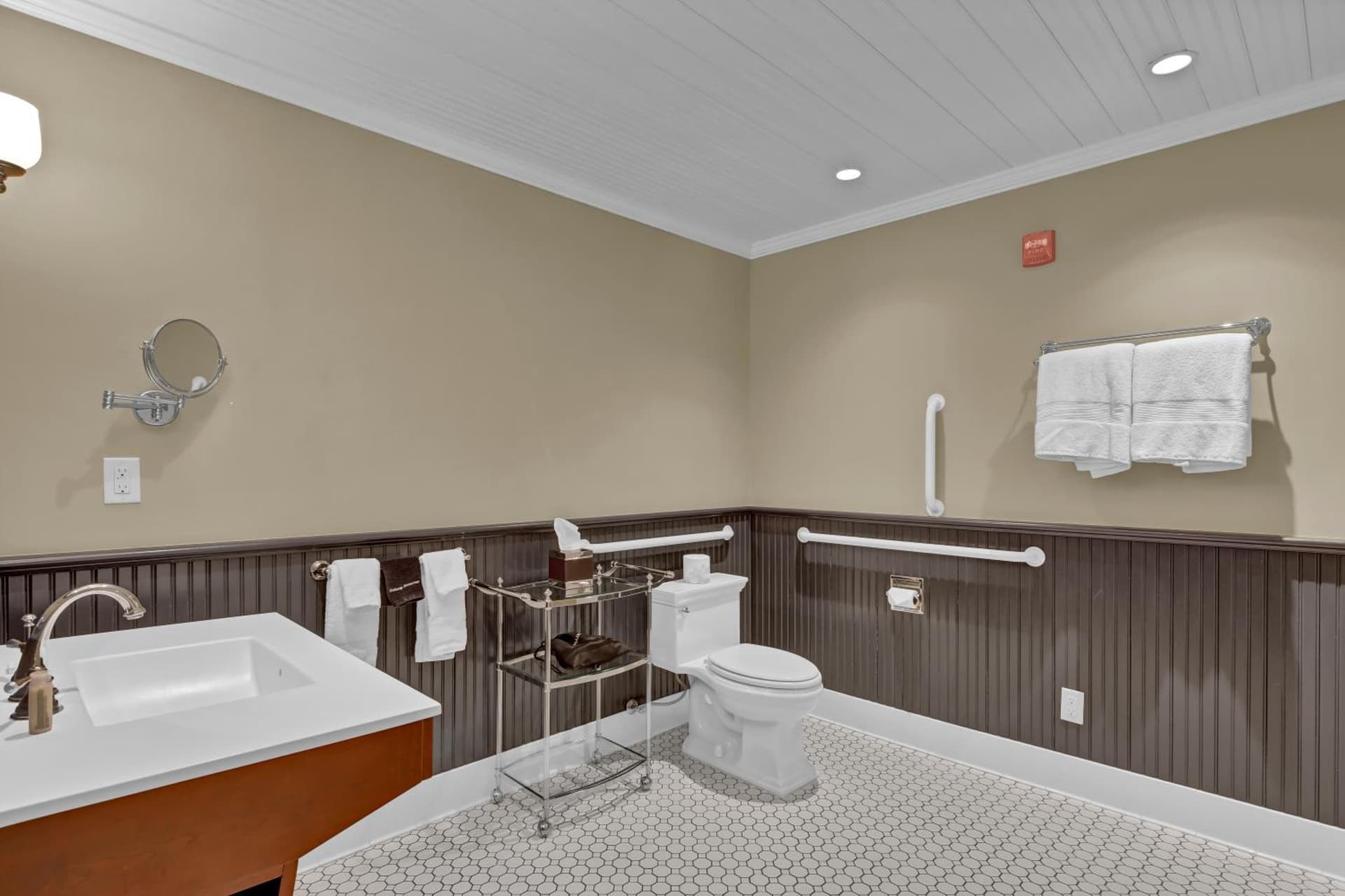 St James Hotel, a Historic Hotel of America gallery photo in Red Wing, MN — image 54