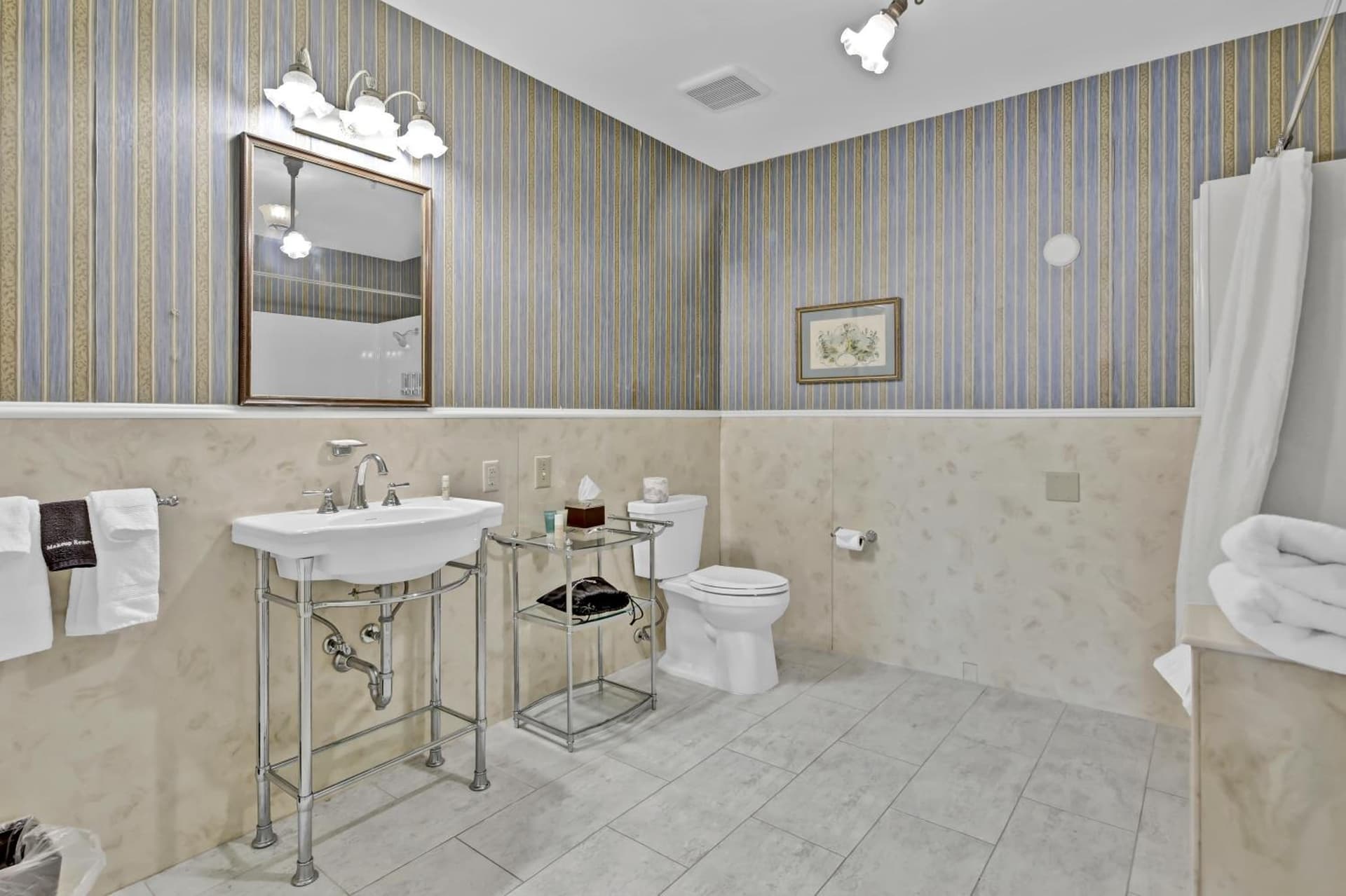 St James Hotel, a Historic Hotel of America gallery photo in Red Wing, MN — image 48