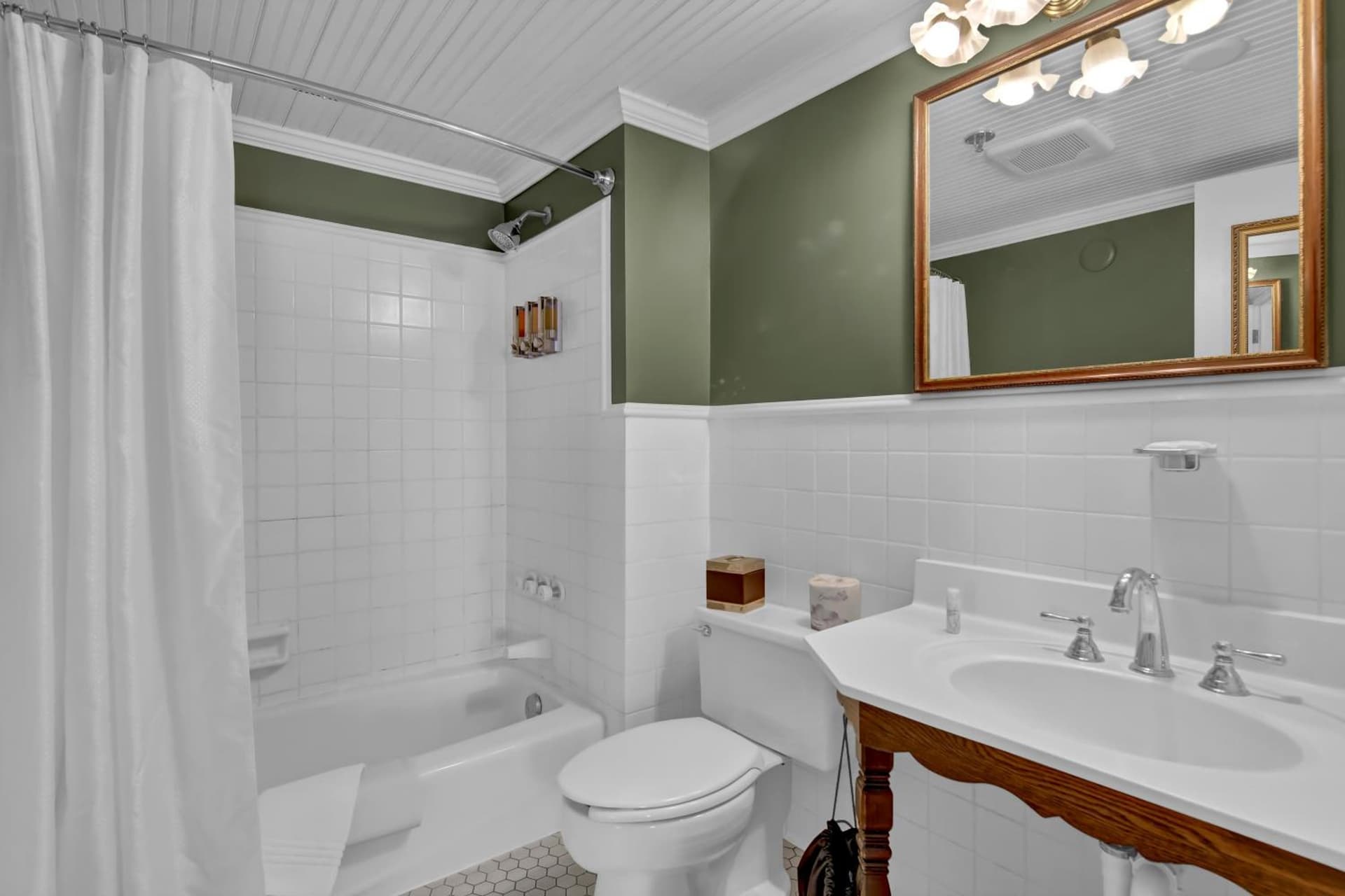 St James Hotel, a Historic Hotel of America gallery photo in Red Wing, MN — image 42