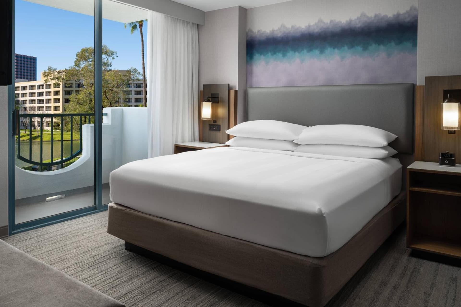 Costa Mesa Marriott property views in Costa Mesa, CA — gallery photo 3