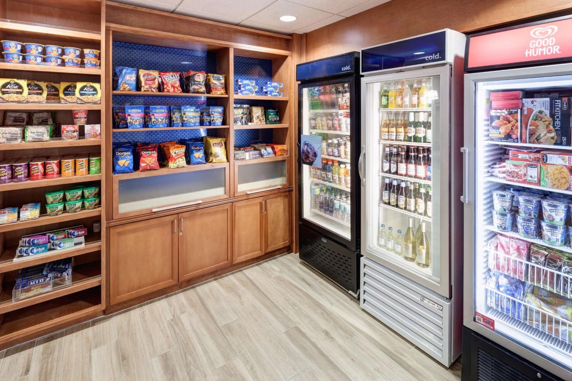 Hampton Inn Fort Lauderdale Downtown Las Olas Area gallery photo in Fort Lauderdale, FL — image 31