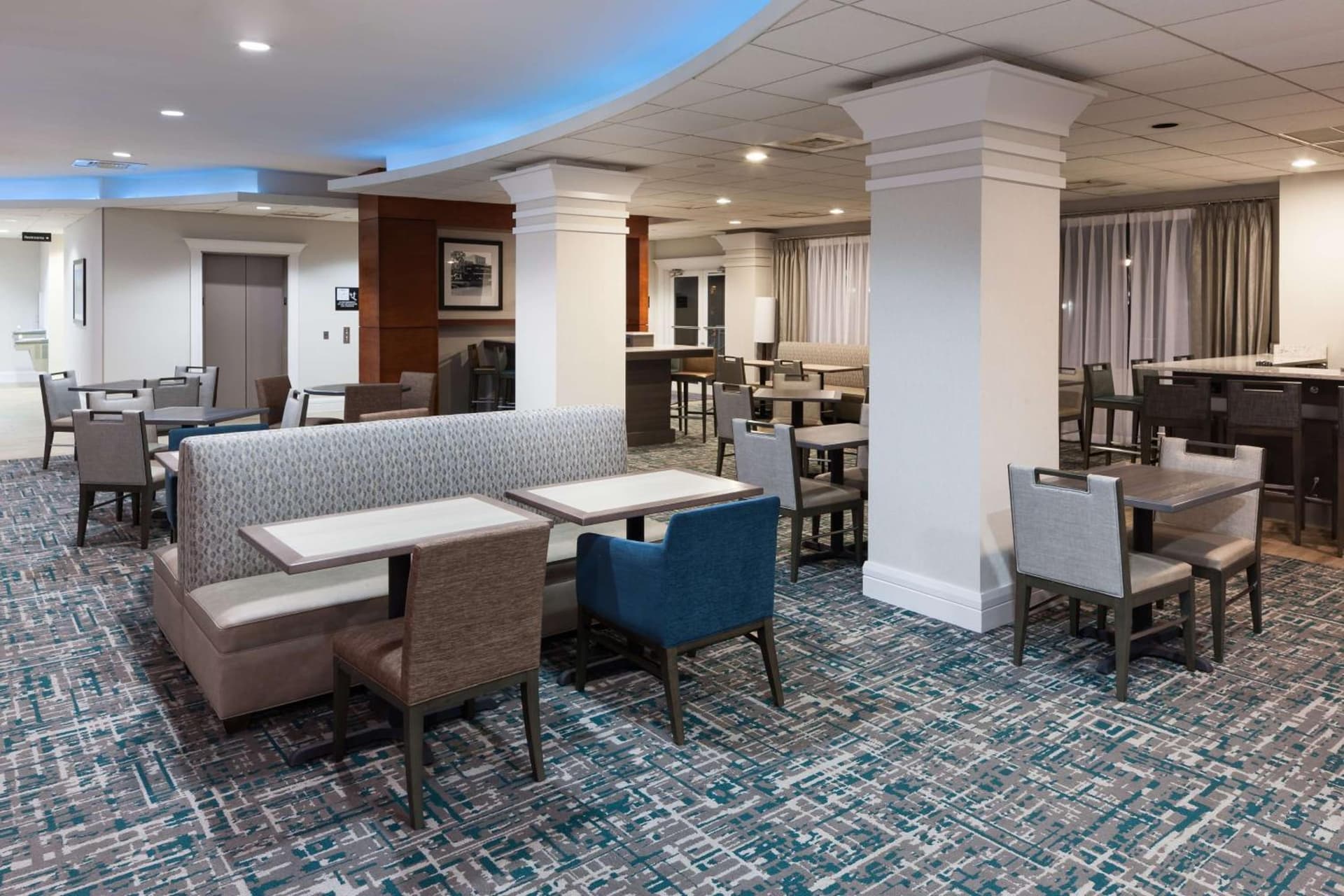 Hampton Inn Fort Lauderdale Downtown Las Olas Area gallery photo in Fort Lauderdale, FL — image 15