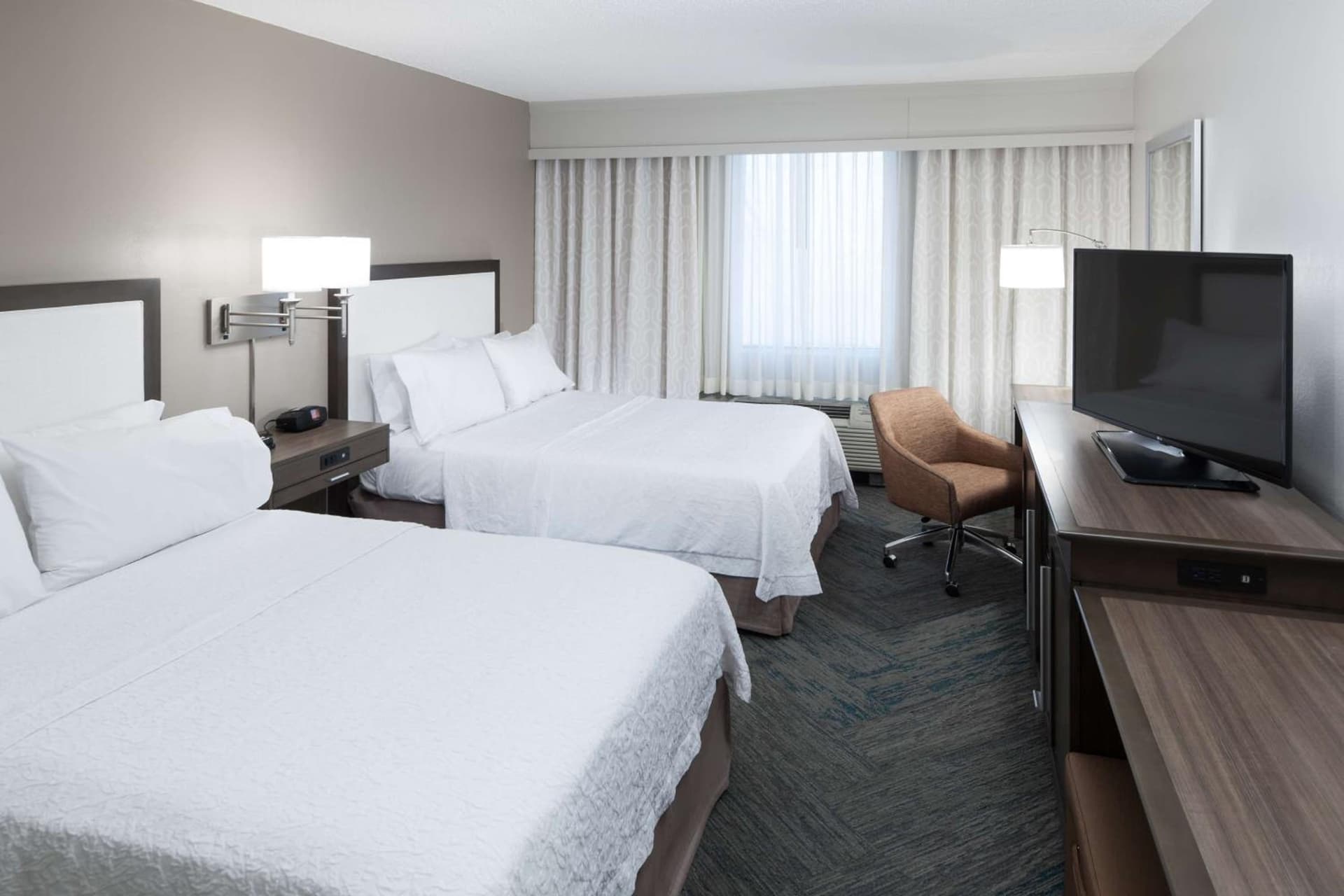 Hampton Inn Fort Lauderdale Downtown Las Olas Area gallery photo in Fort Lauderdale, FL — image 14