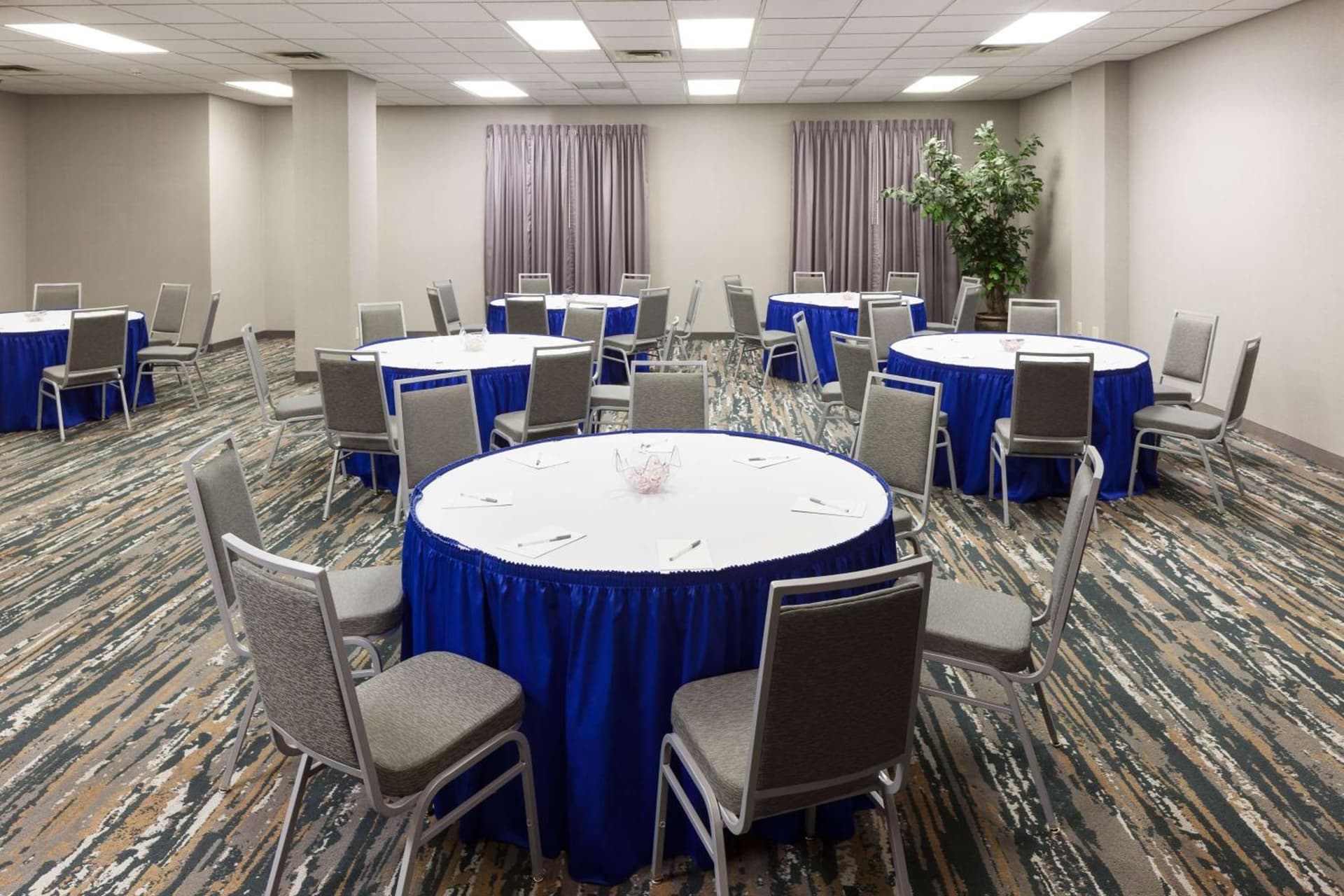 Hampton Inn Fort Lauderdale Downtown Las Olas Area gallery photo in Fort Lauderdale, FL — image 13