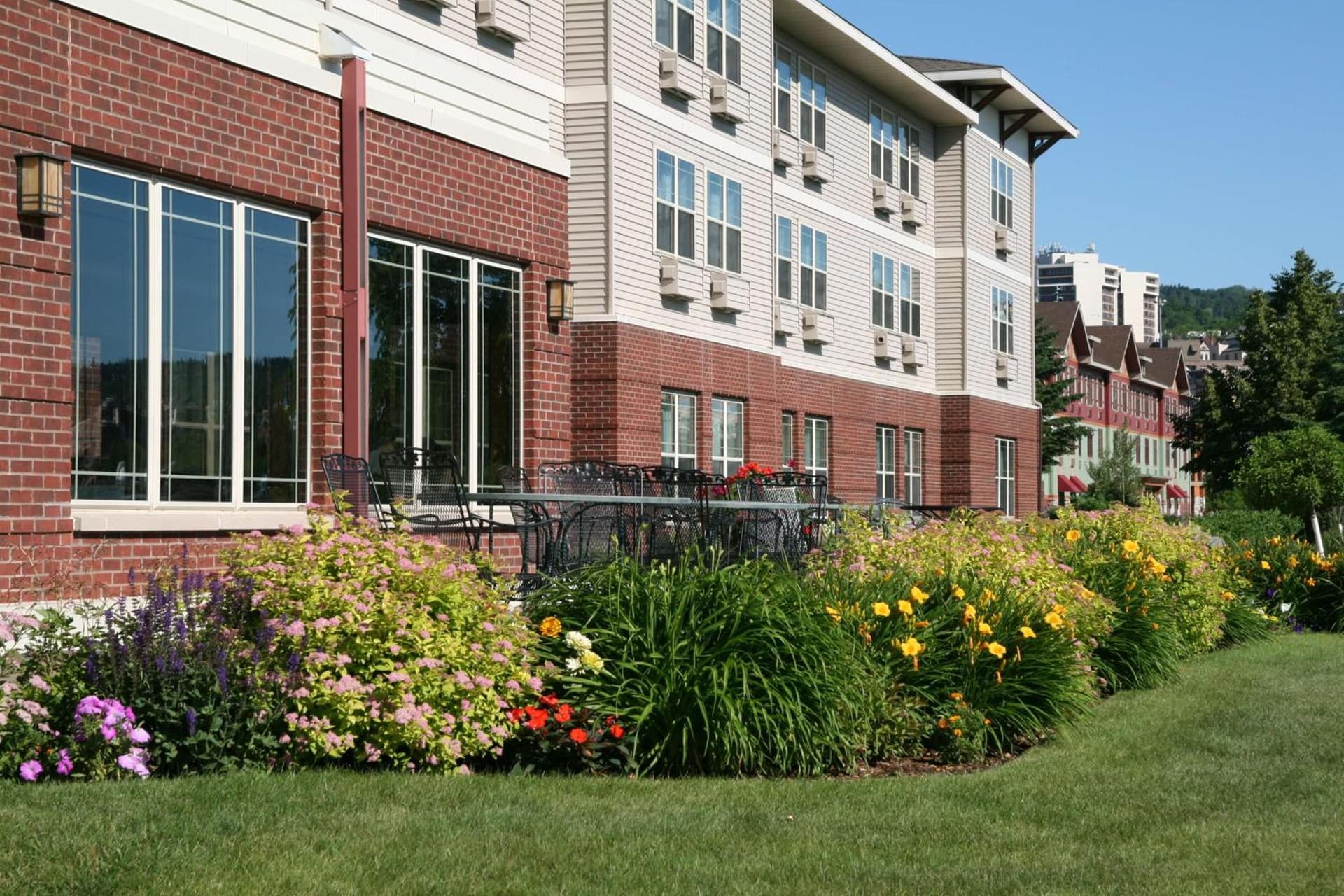 Hampton Inn Duluth-Canal Park gallery photo in Duluth, MN — image 43