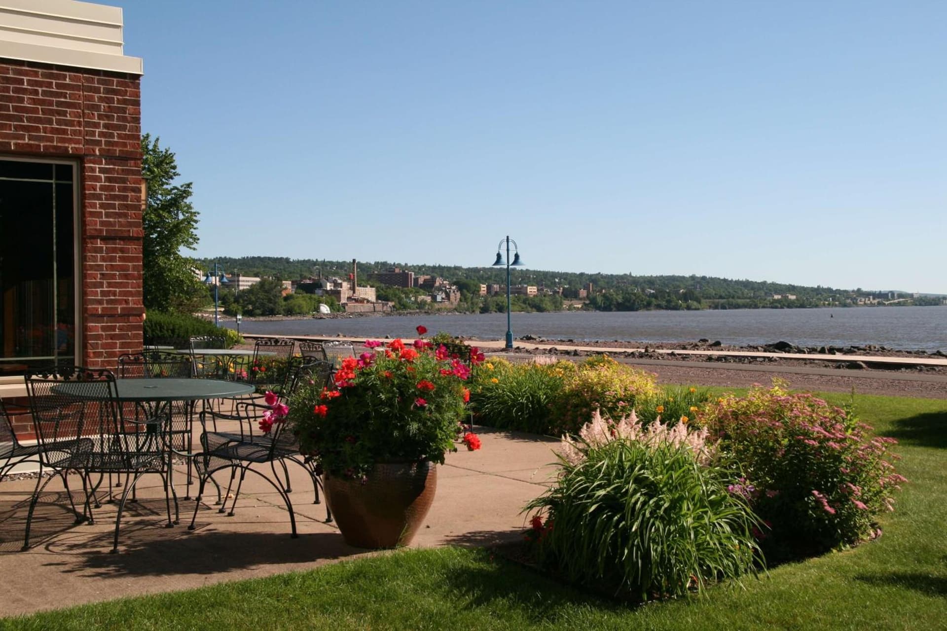 Hampton Inn Duluth-Canal Park gallery photo in Duluth, MN — image 31
