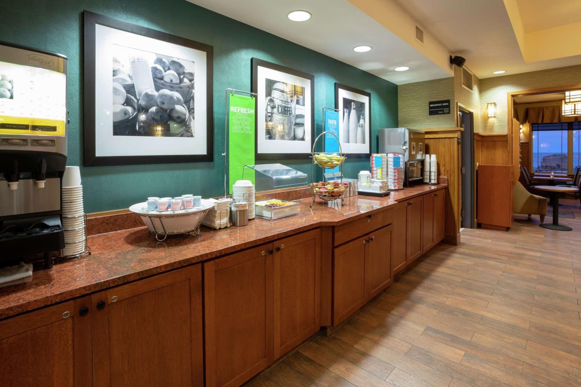 Hampton Inn Duluth-Canal Park gallery photo in Duluth, MN — image 46