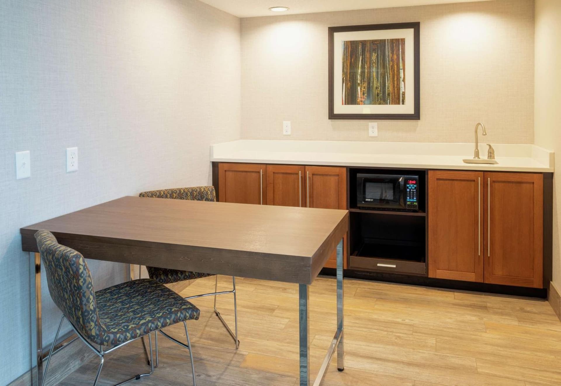 Hampton Inn Duluth-Canal Park gallery photo in Duluth, MN — image 8