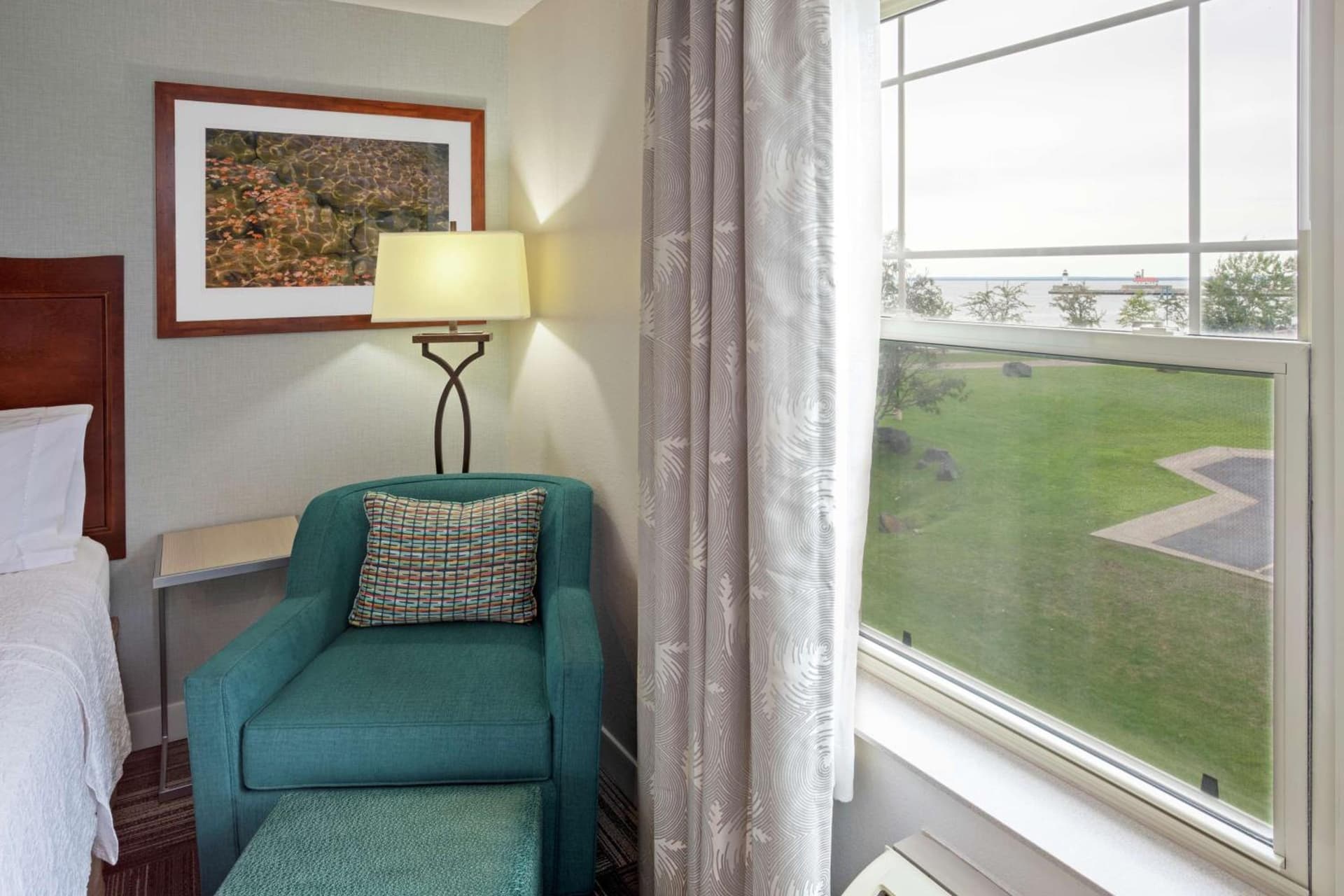 Hampton Inn Duluth-Canal Park gallery photo in Duluth, MN — image 48